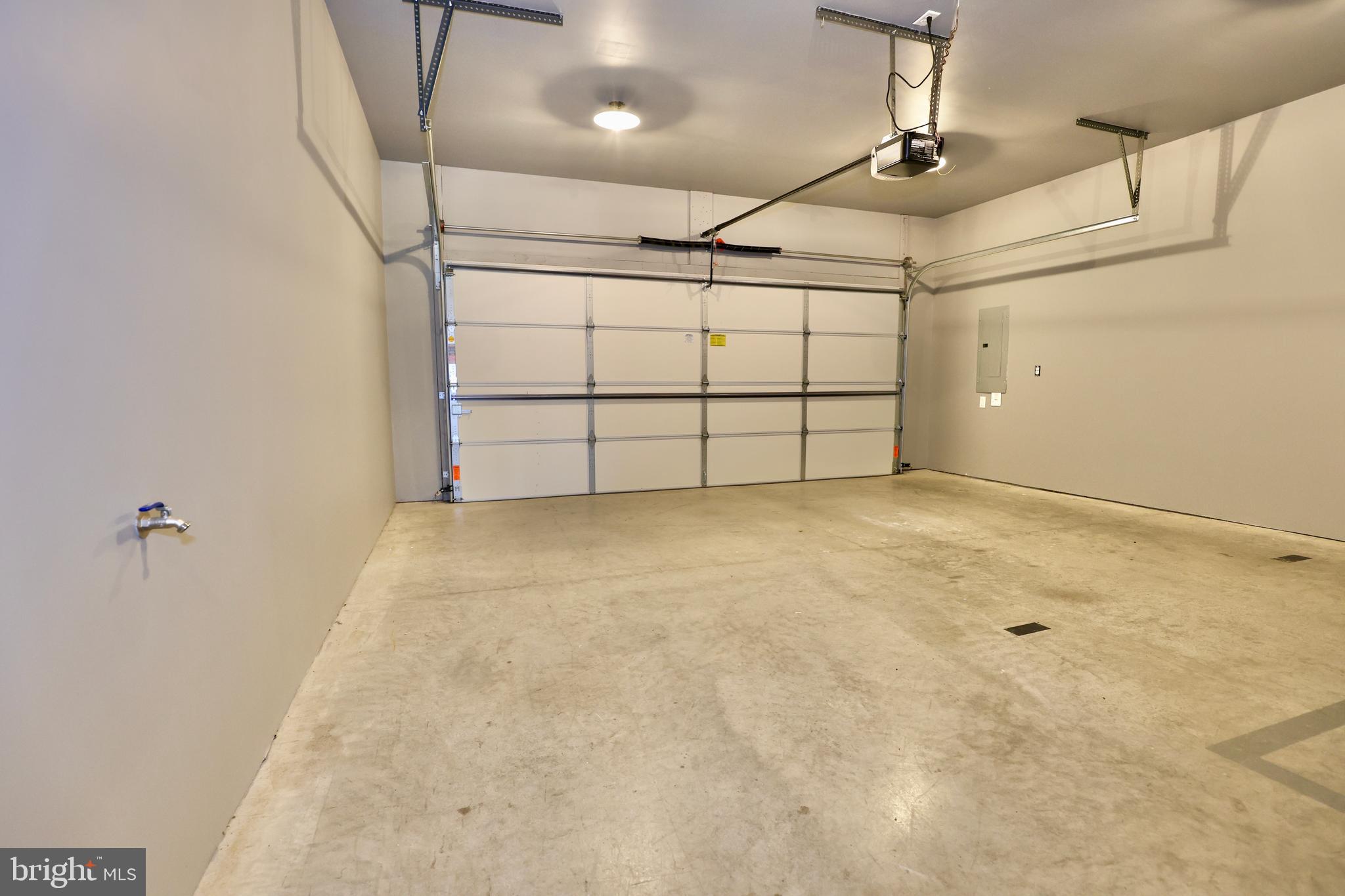 CROSSINGS AT SWEETBRIAR - Residential