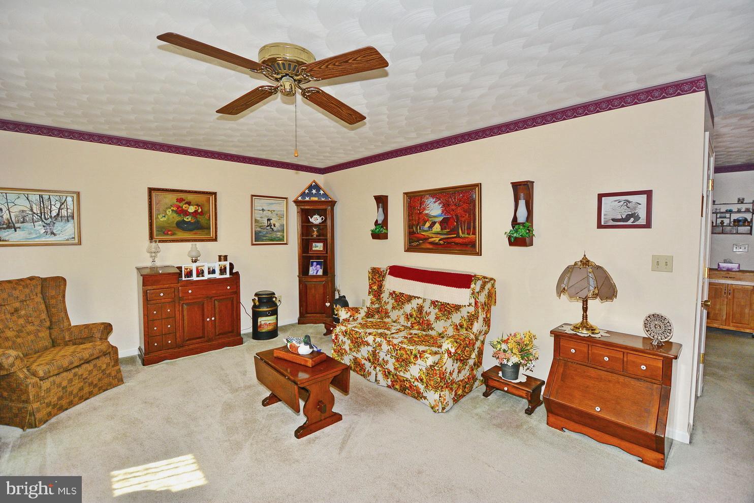 HICKORY HILLS - Residential