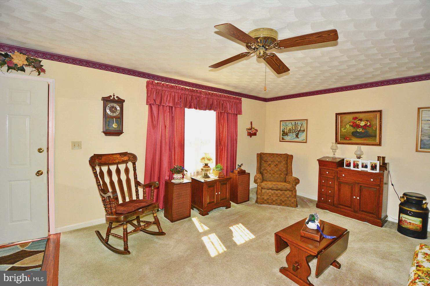 HICKORY HILLS - Residential