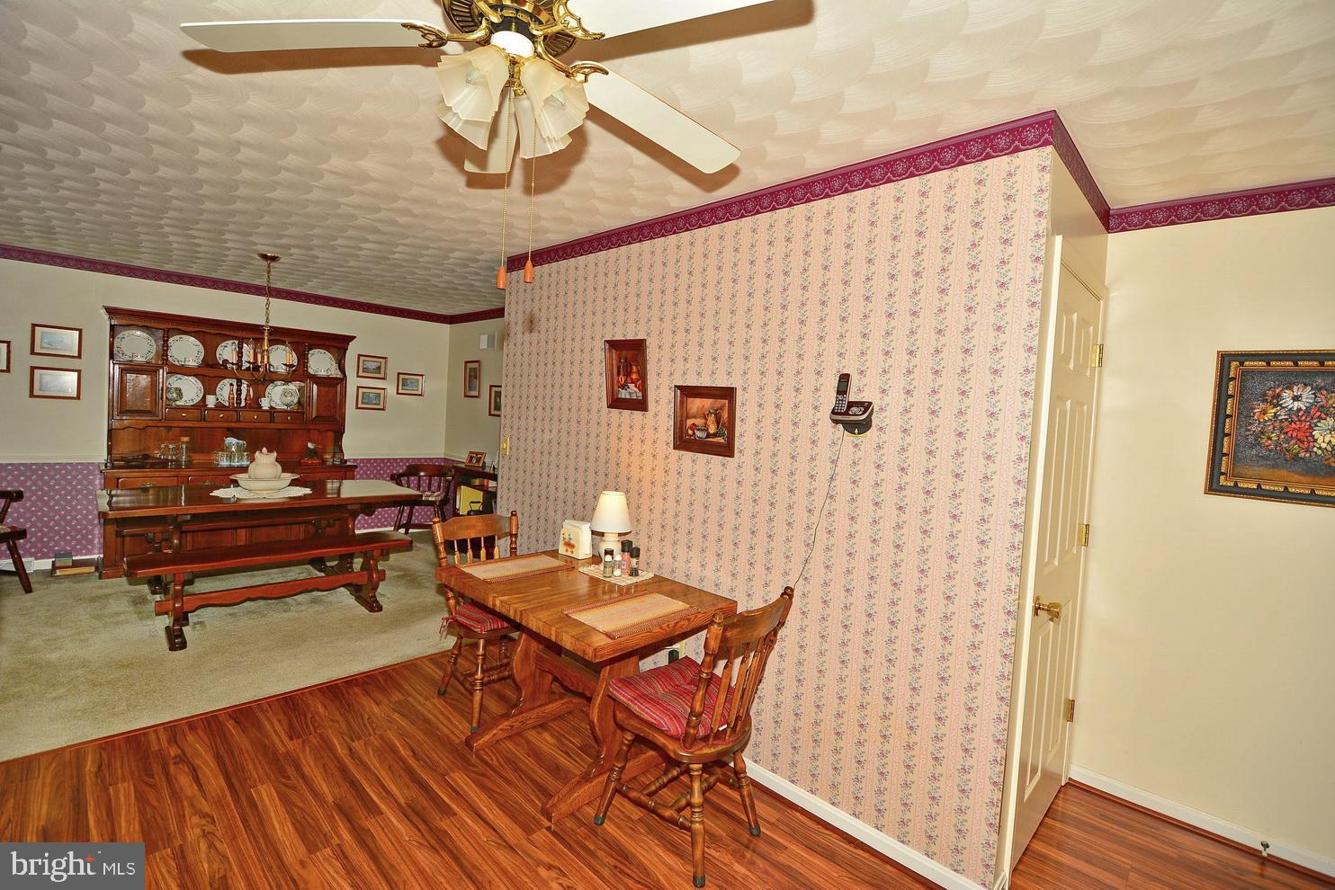 HICKORY HILLS - Residential