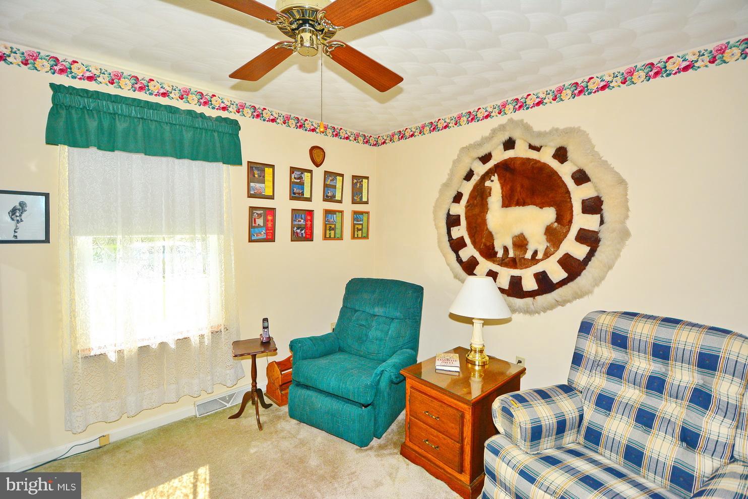 HICKORY HILLS - Residential