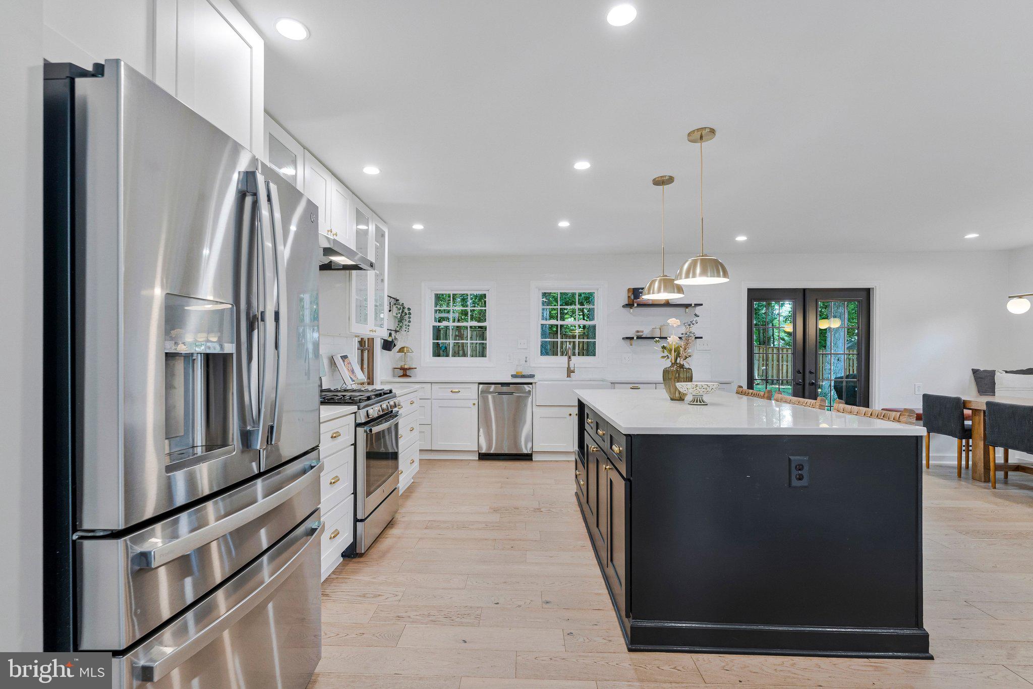 MIDDLERIDGE - Residential