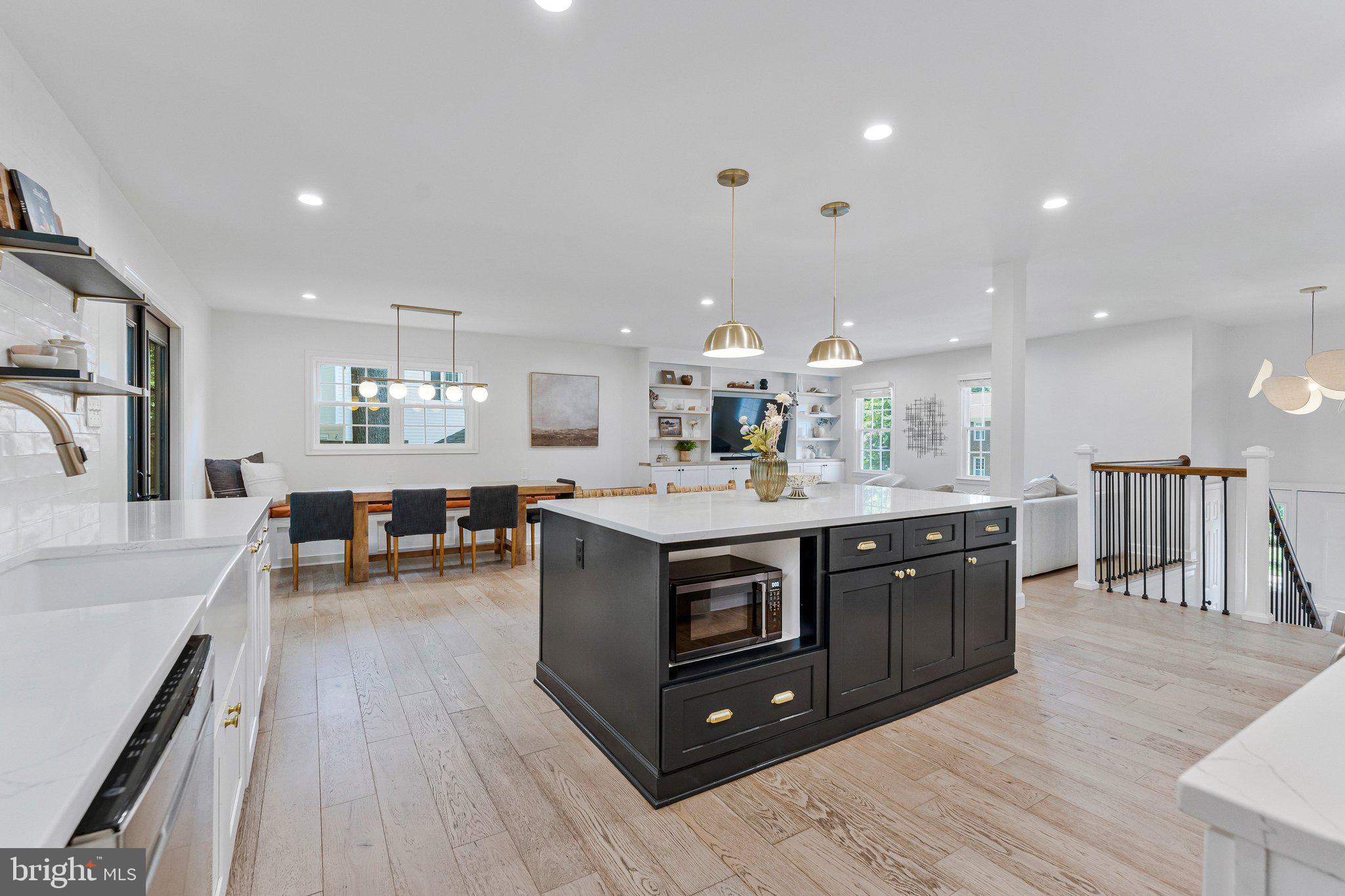 MIDDLERIDGE - Residential