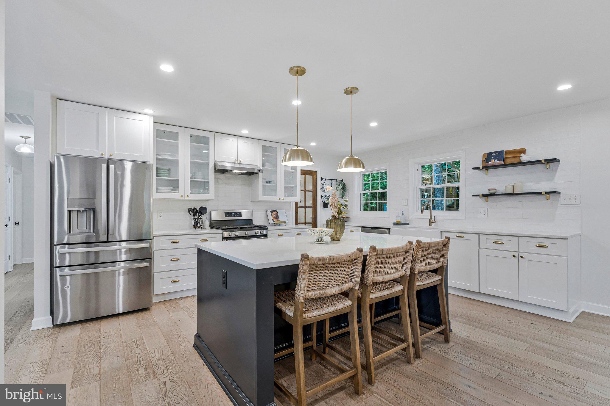 MIDDLERIDGE - Residential