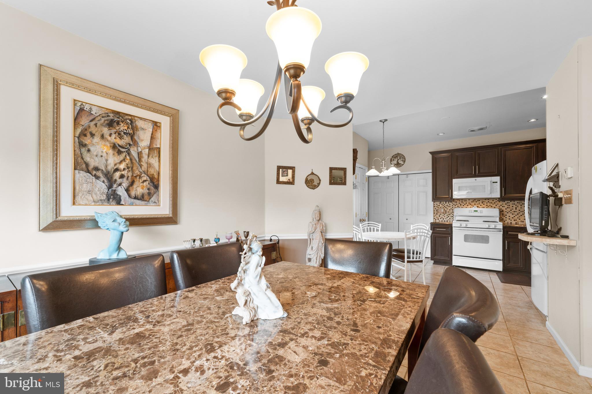 CHANCELLOR GLEN - Residential