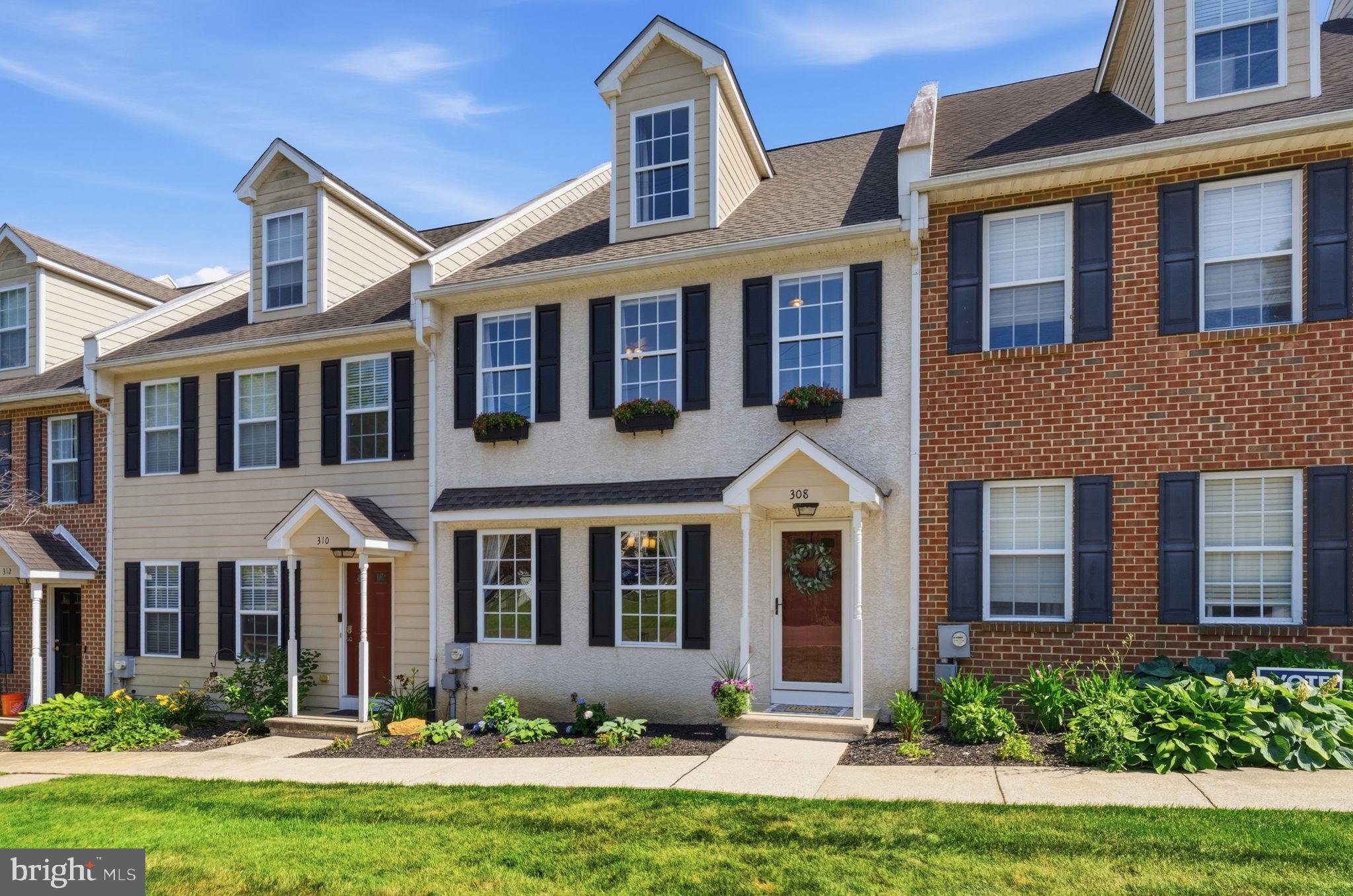 KENLIN VILLAGE - Residential