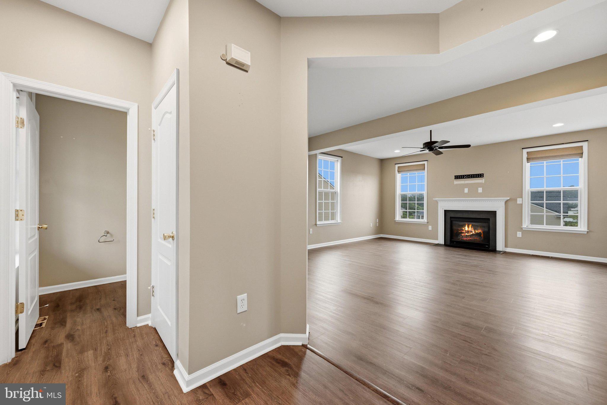 WAKELAND MANOR - Residential