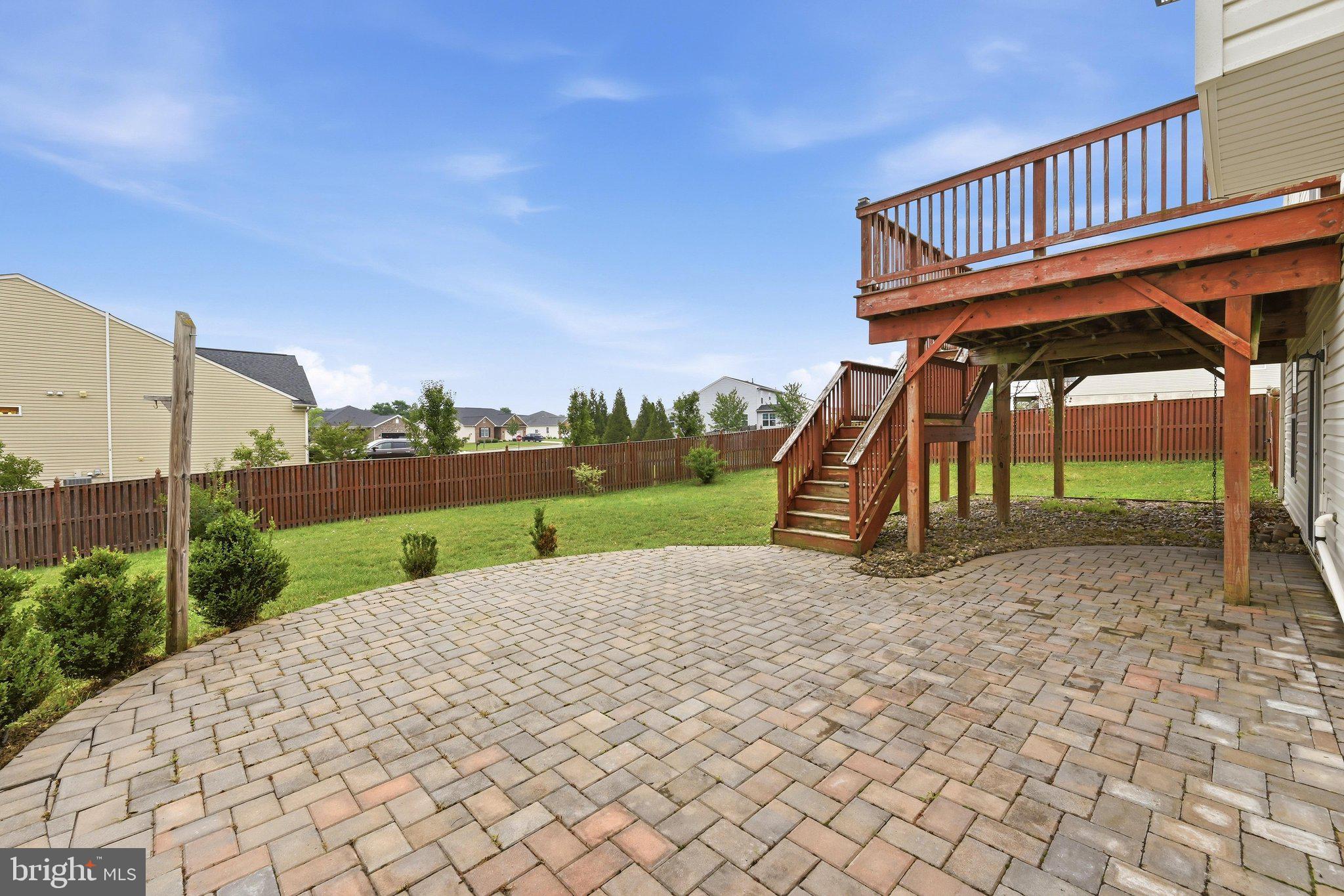 WAKELAND MANOR - Residential