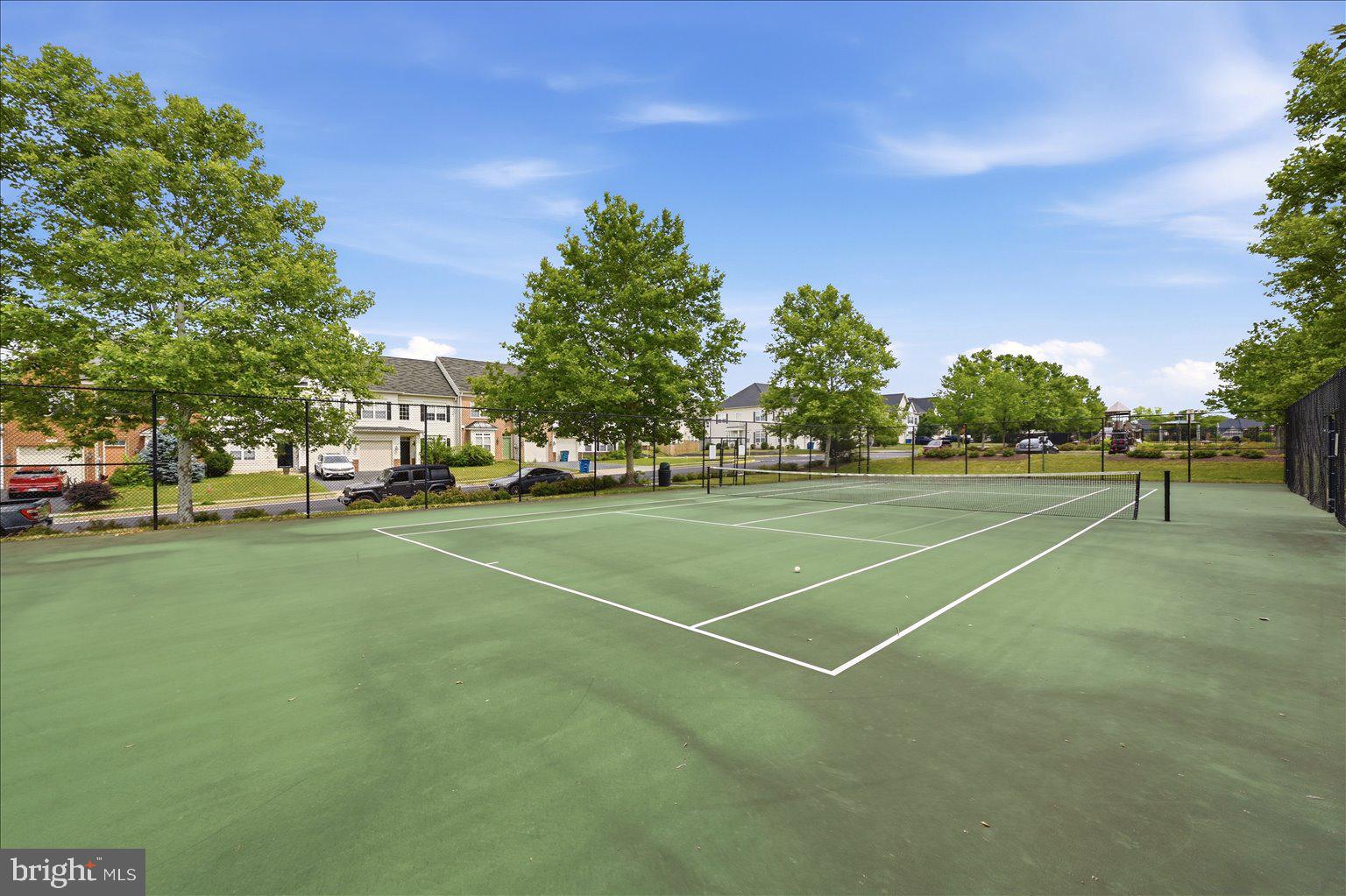 WAKELAND MANOR - Residential
