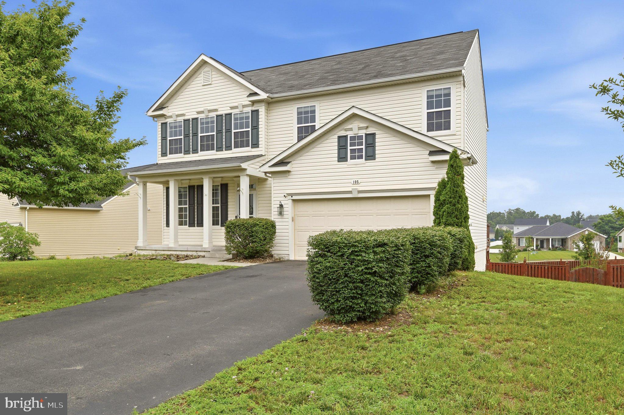 WAKELAND MANOR - Residential