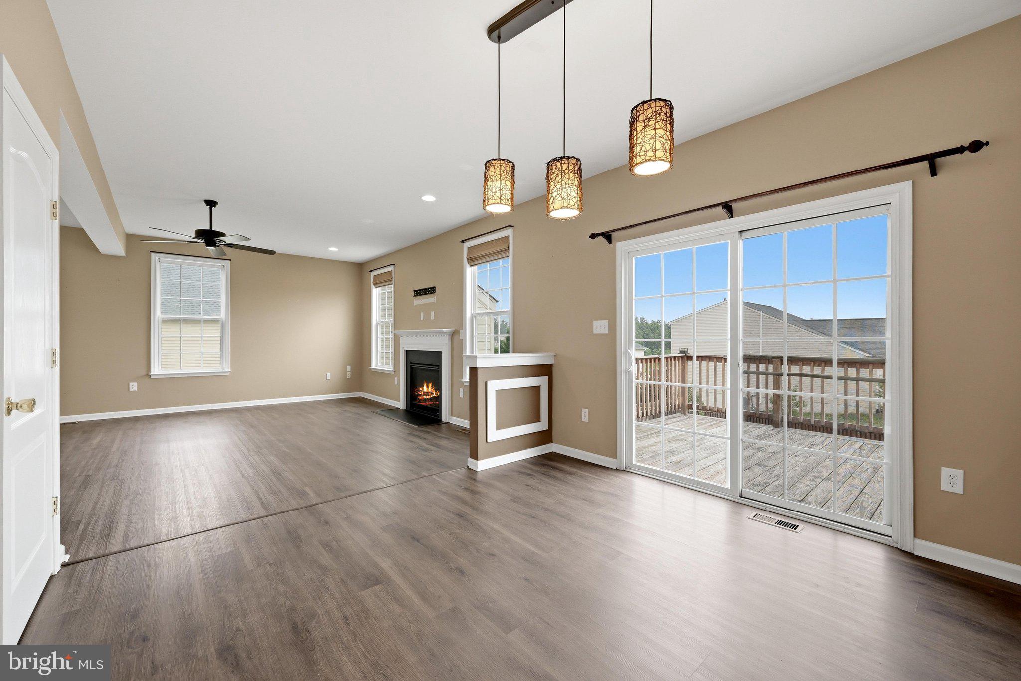 WAKELAND MANOR - Residential