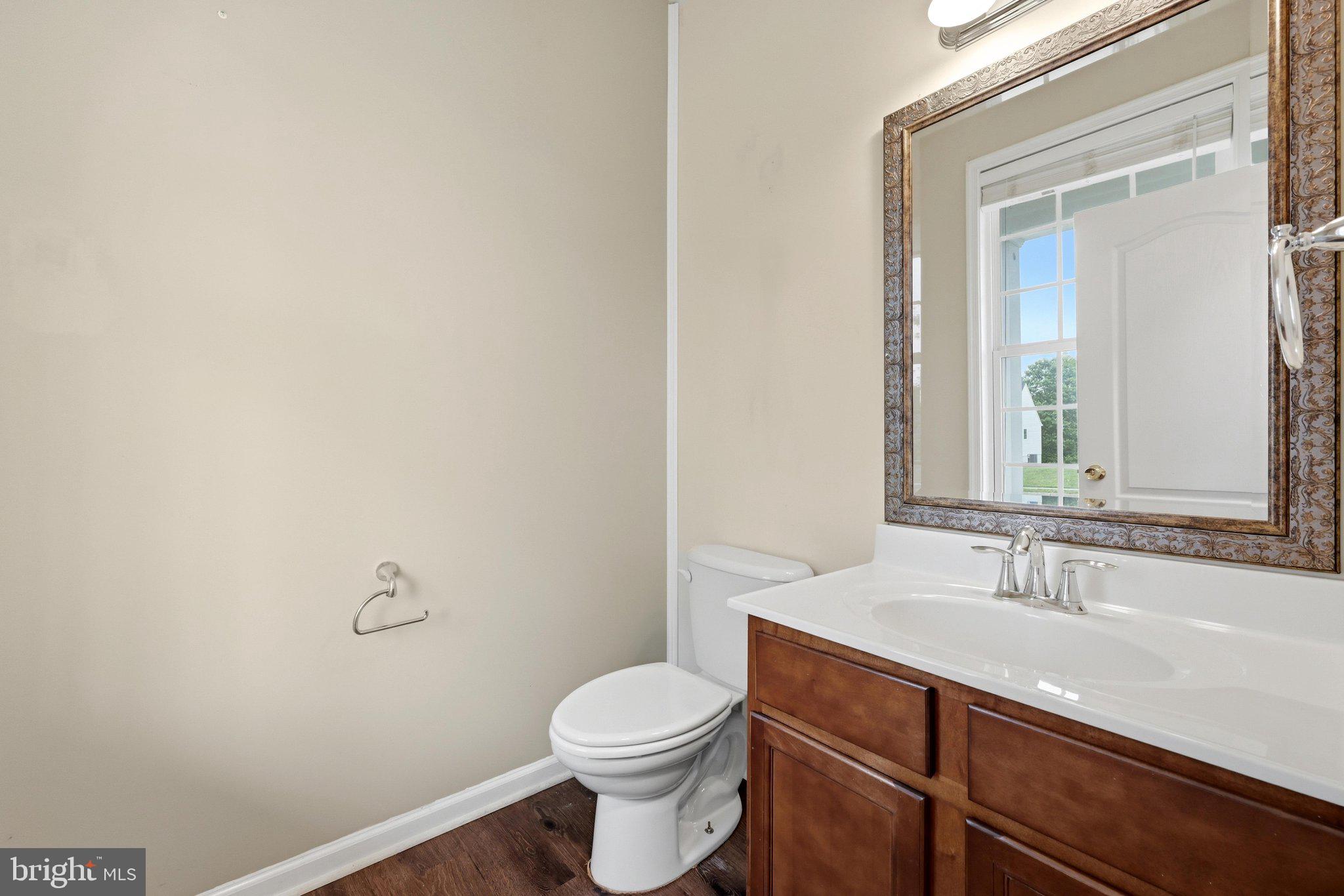 WAKELAND MANOR - Residential