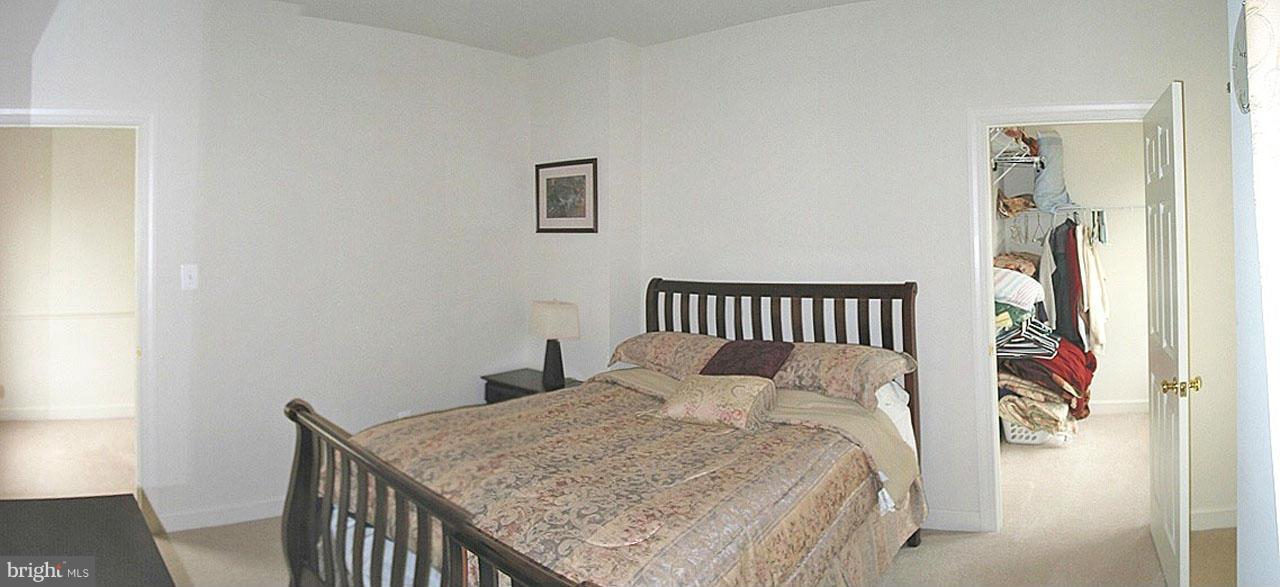GREENWAY VILLAGE - Residential Lease