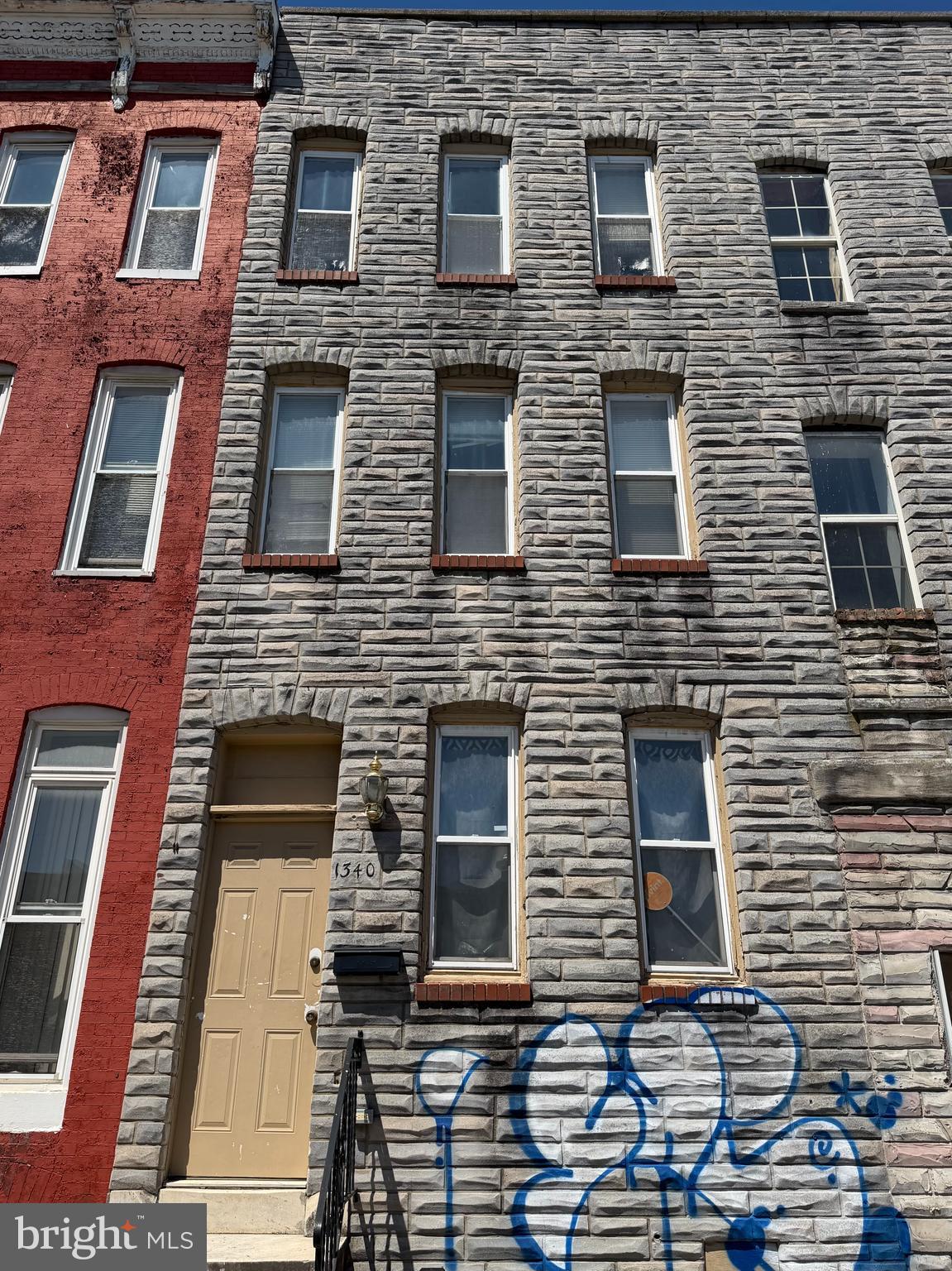 SANDTOWN-WINCHESTER - Residential