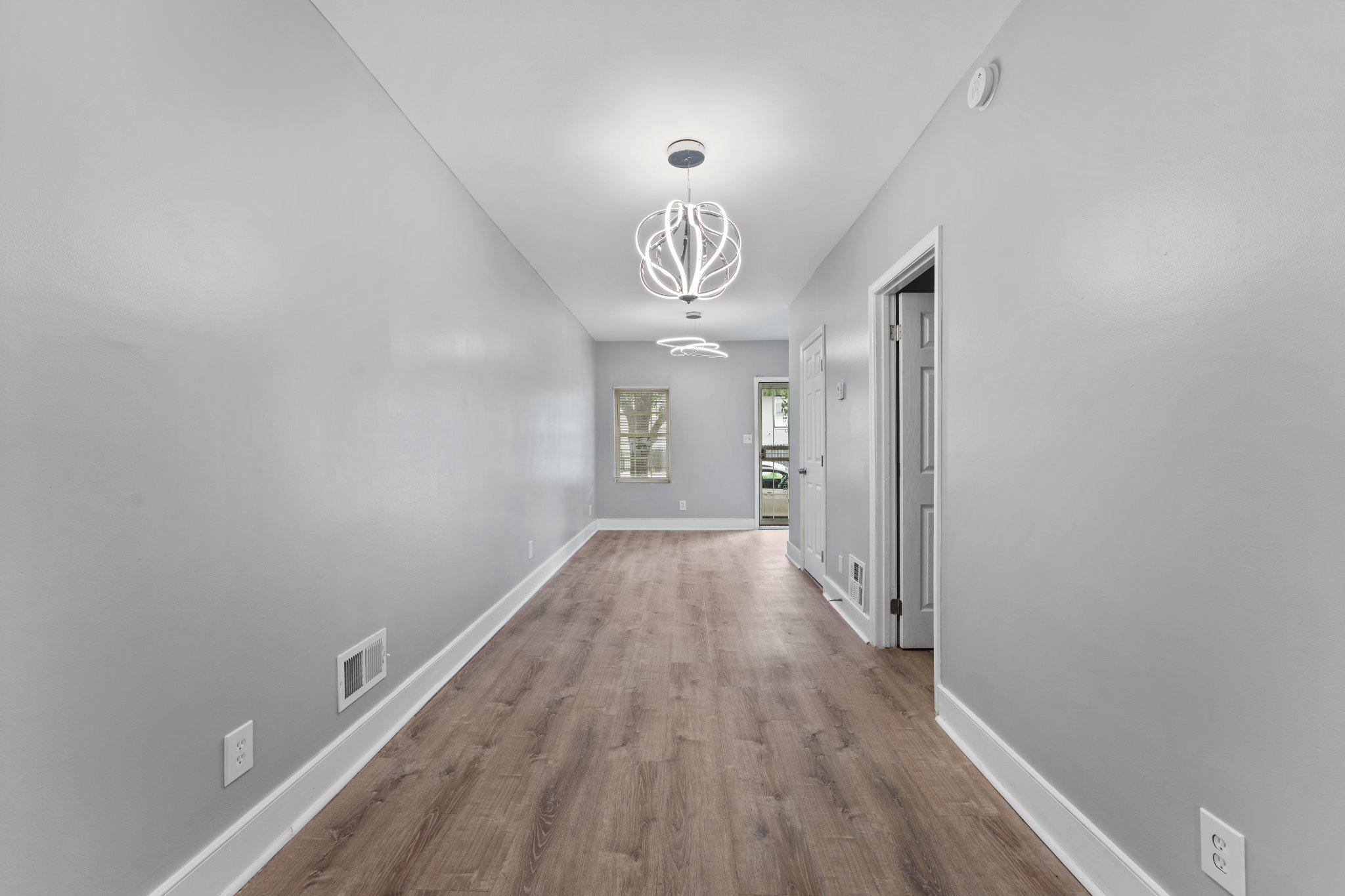 HENDERSON'S WHARF - Residential