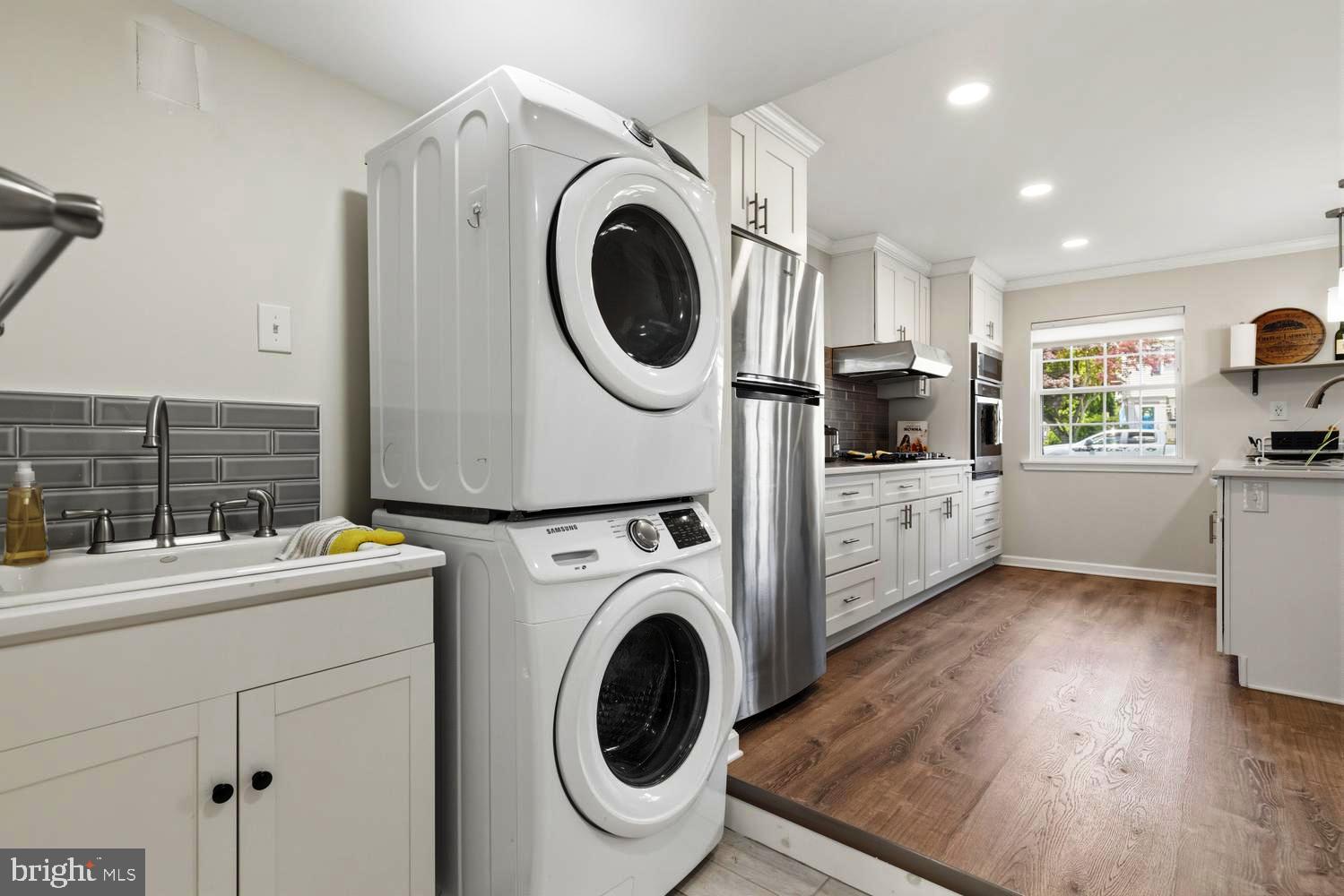 GLENSIDE GARDENS - Residential