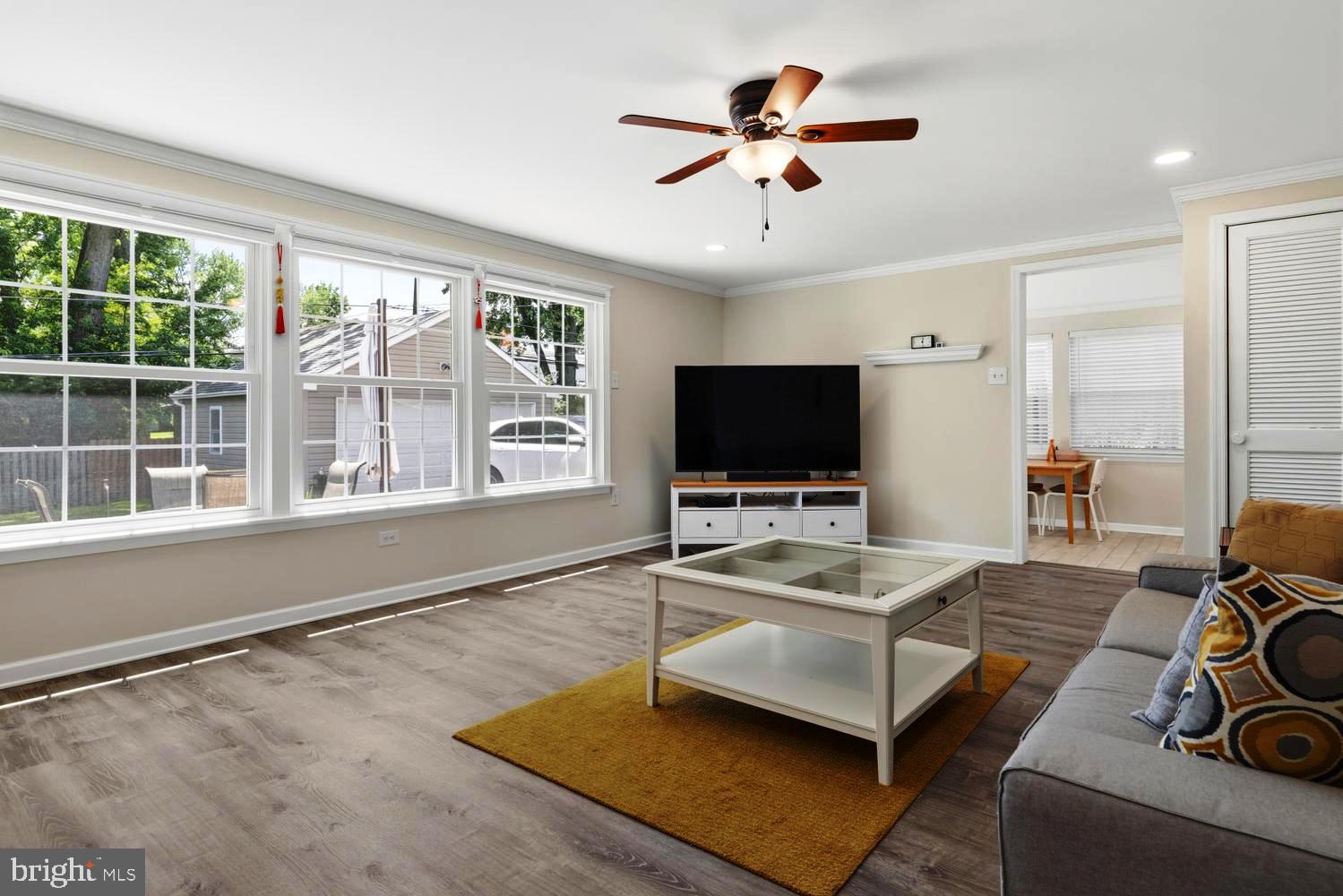 GLENSIDE GARDENS - Residential