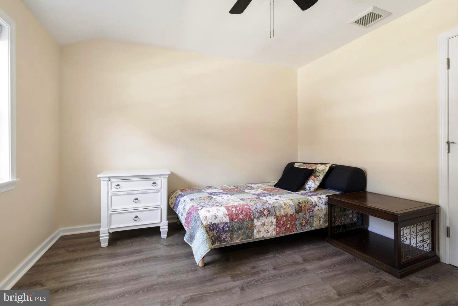 GLENSIDE GARDENS - Residential