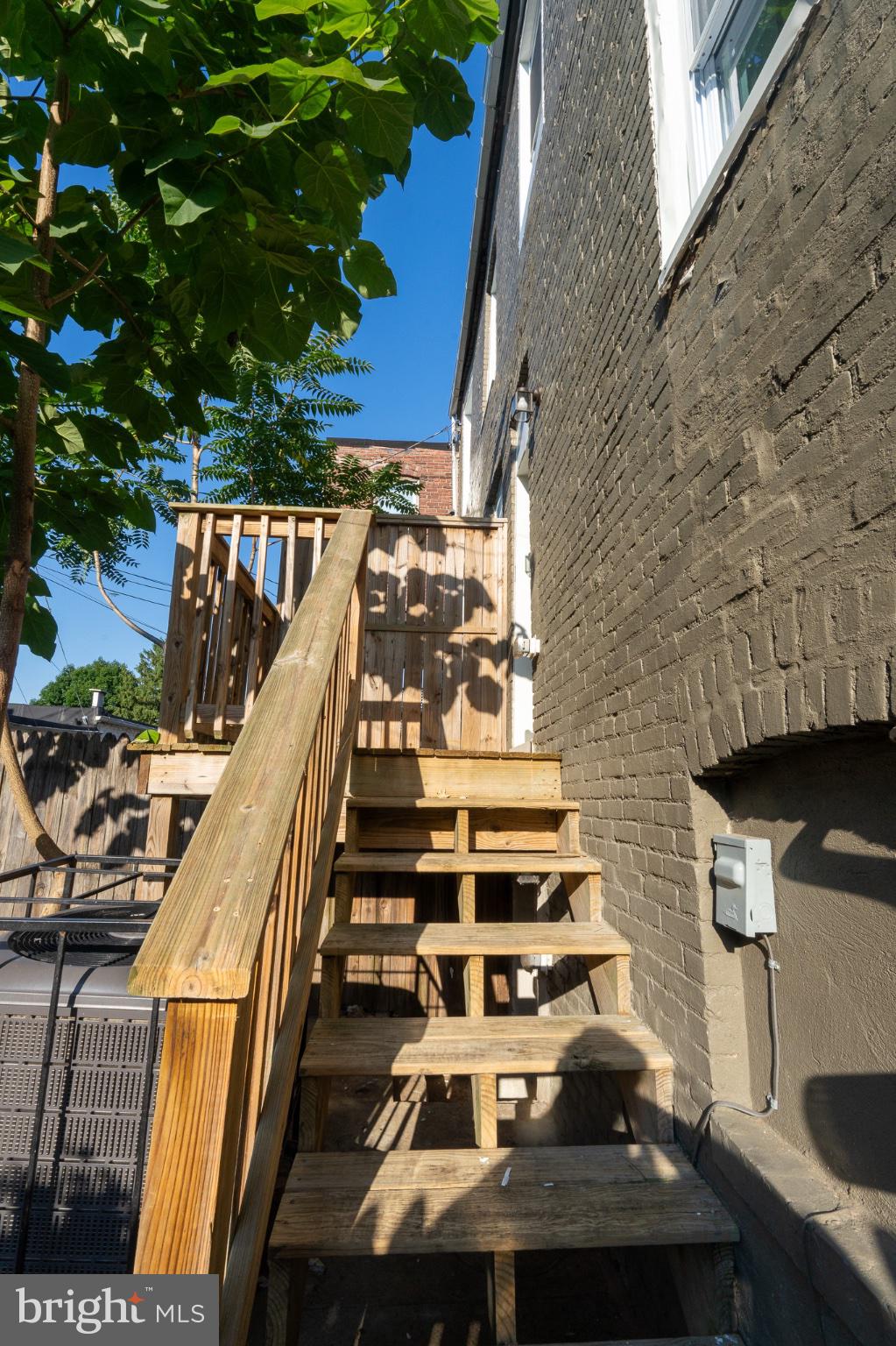 ROSEMONT - Residential
