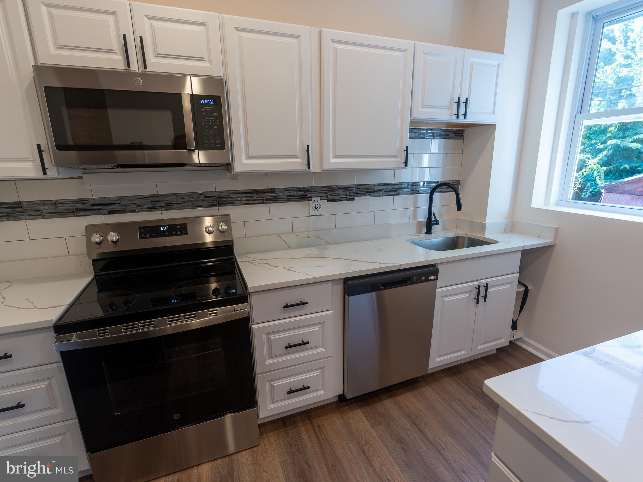 ROSEMONT - Residential