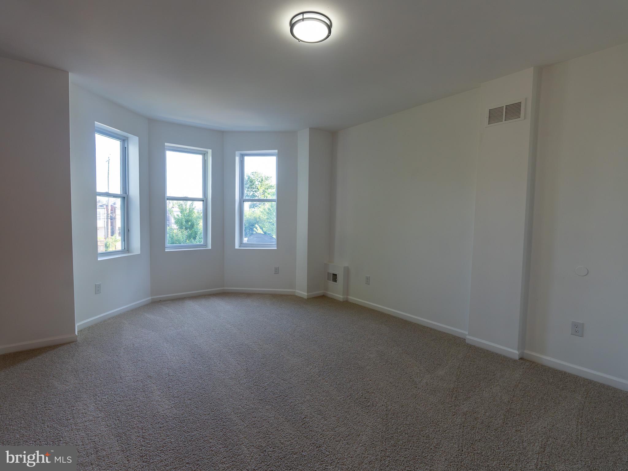 ROSEMONT - Residential