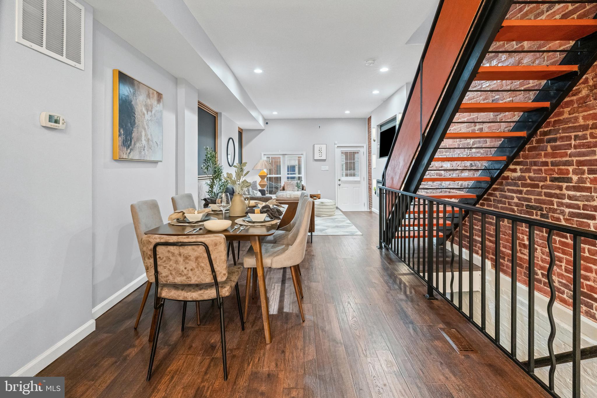 HIGHLAND - Residential