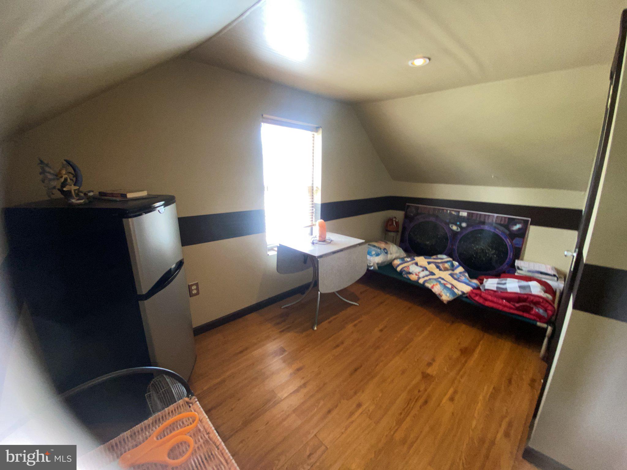 WOODLAWN HEIGHTS - Residential