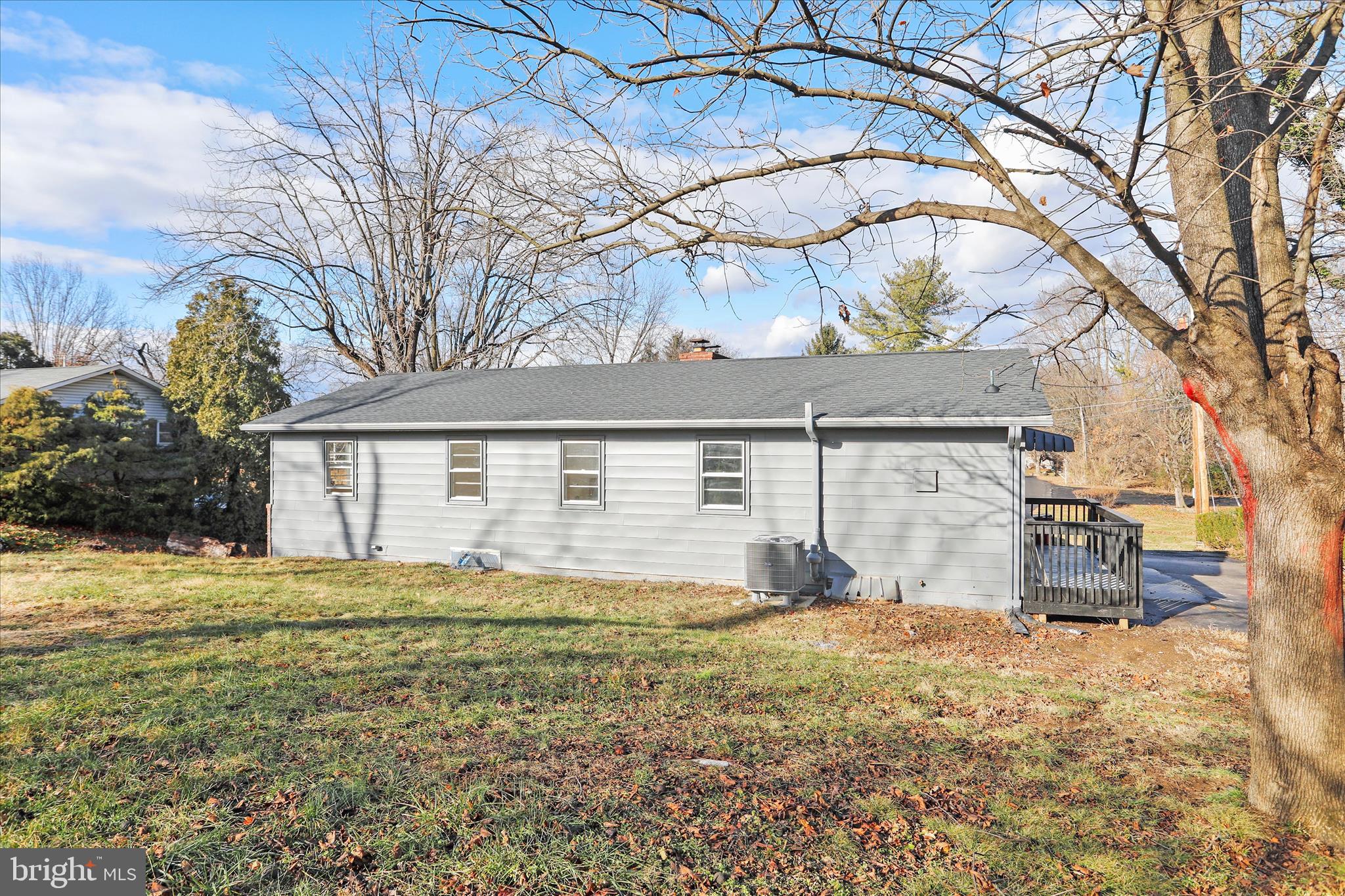 PIKEVIEW ACRES - Residential
