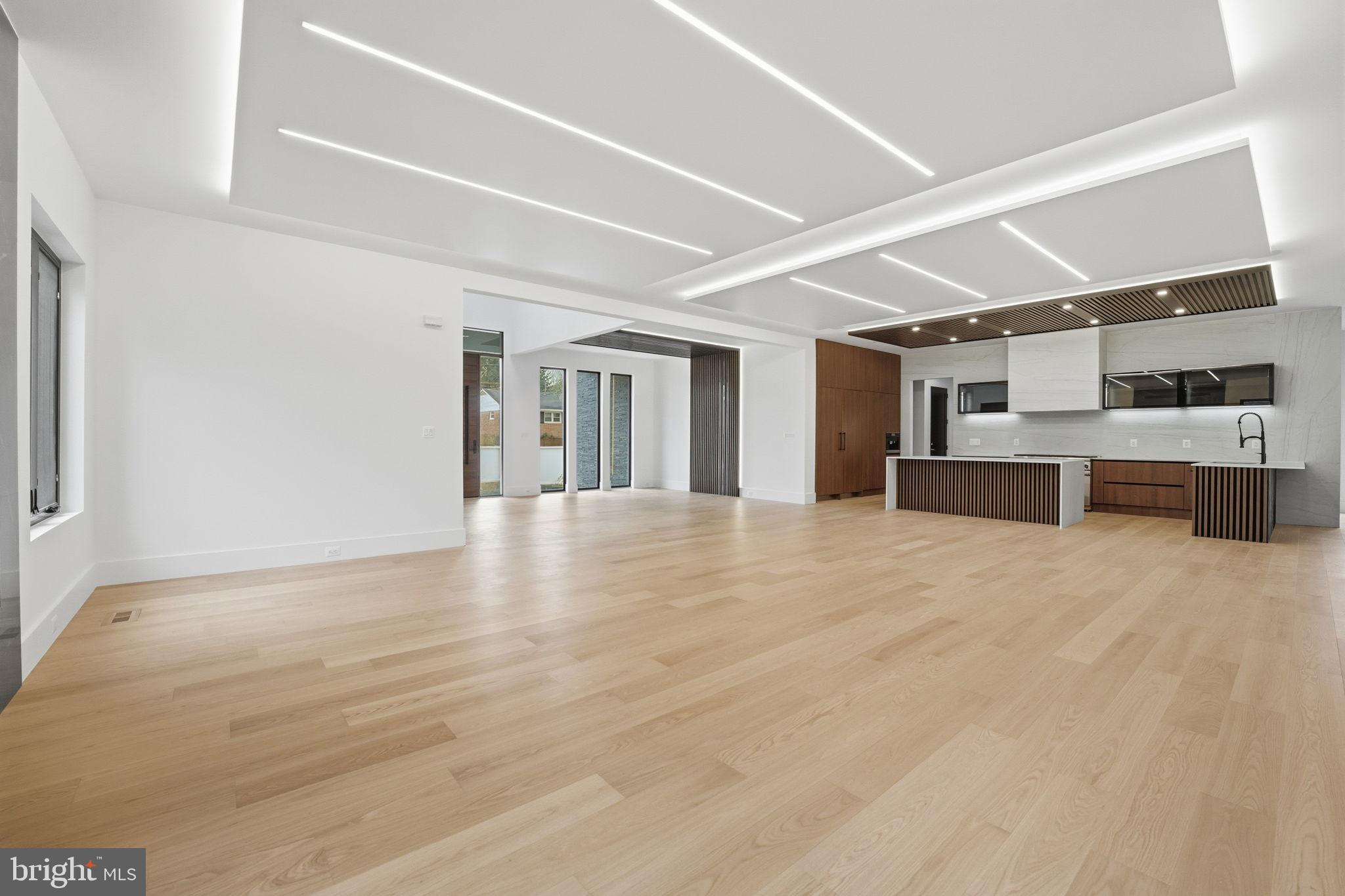 BROYHILL LANGLEY ESTATES - Residential
