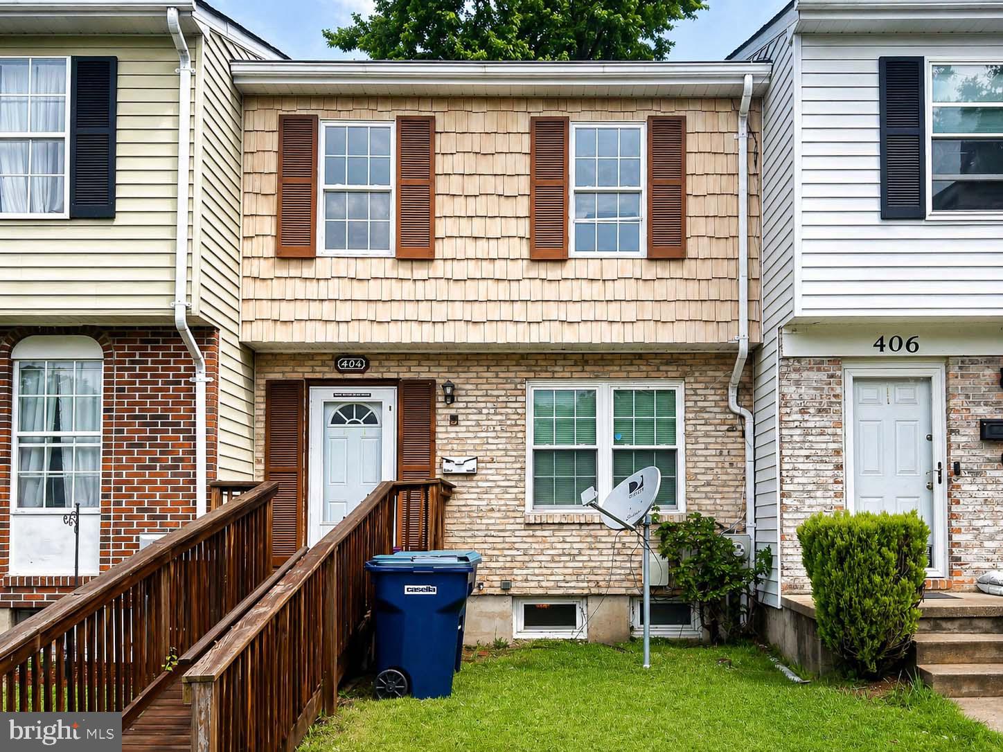HARFORD SQUARE - Residential