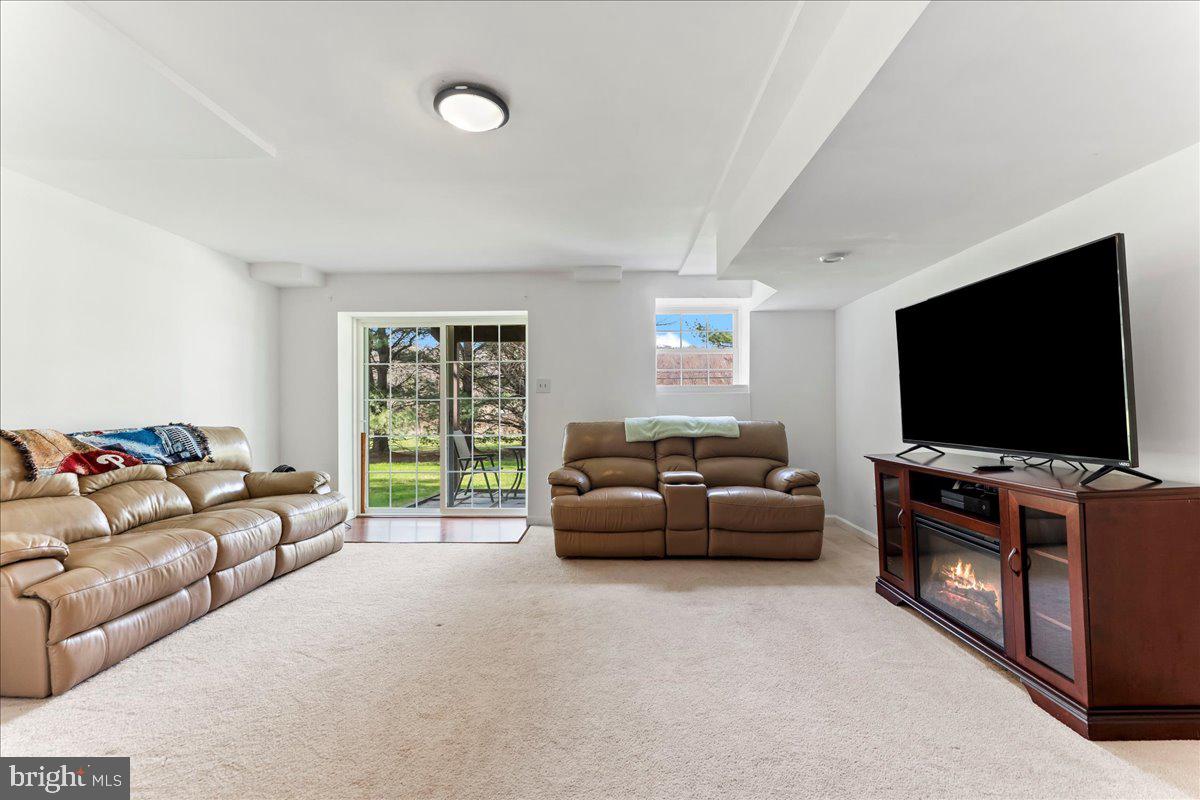 SPRING BROOK VILLAGE - Residential