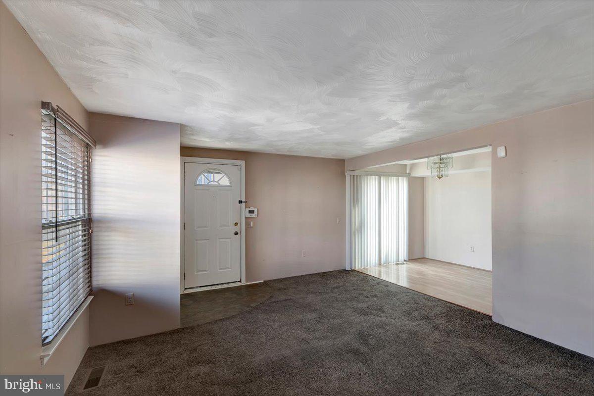 CRYSTAL RIDGE - Residential