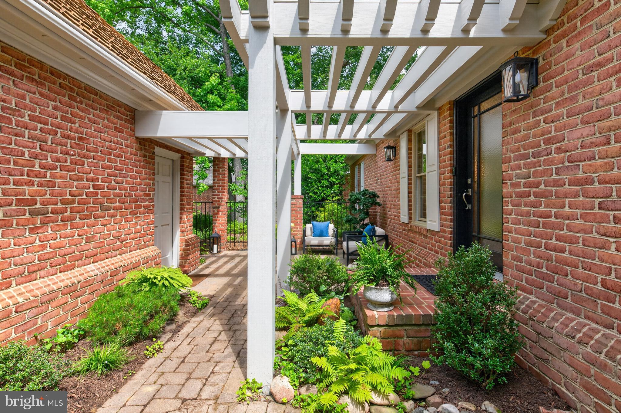 SOUTH RIVER LANDING - Residential