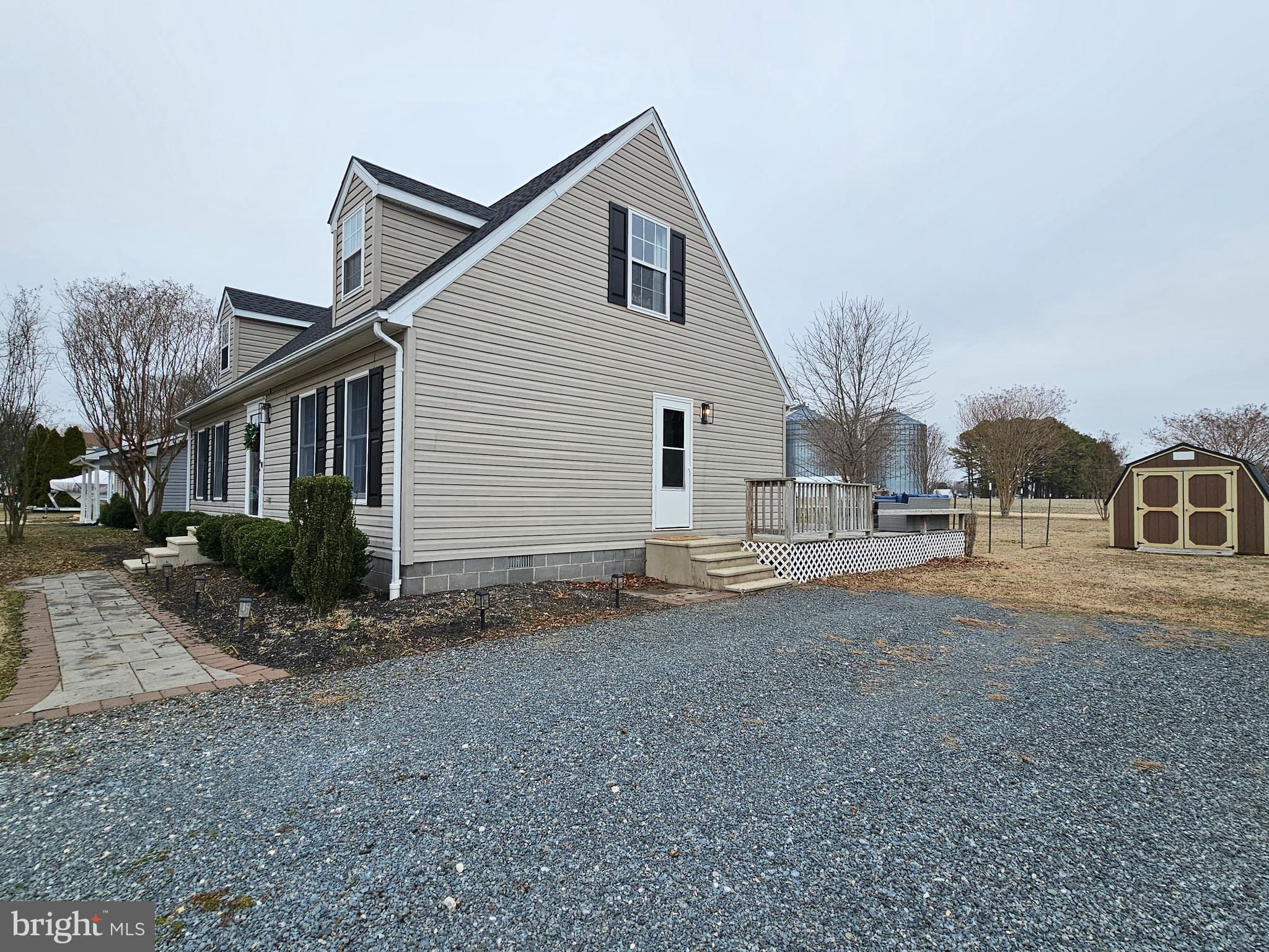 APPLE LANE - Residential