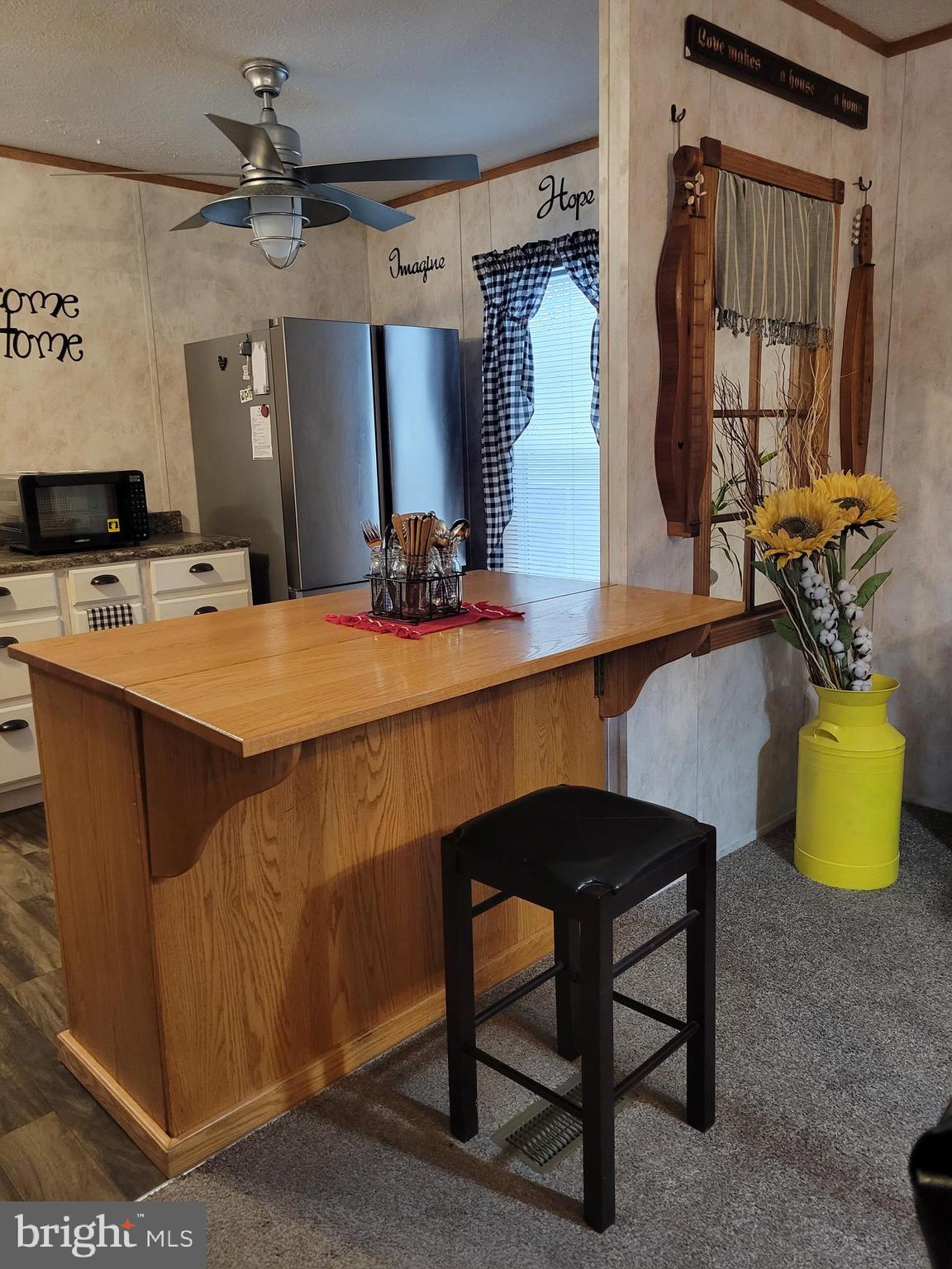 CINDY'S MOBILE HOME PARK - Residential