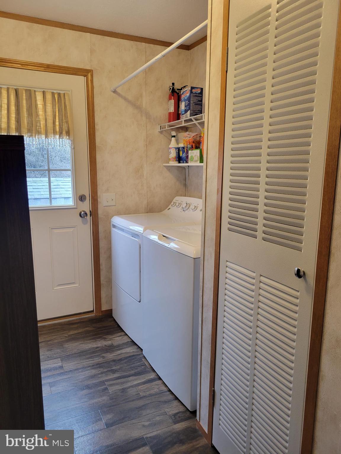 CINDY'S MOBILE HOME PARK - Residential