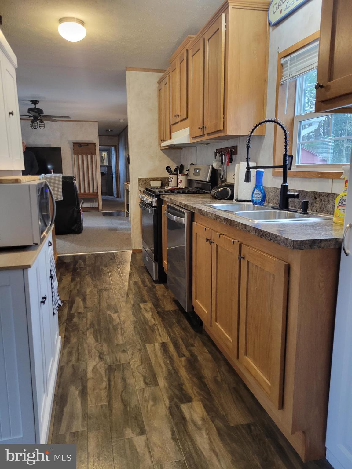 CINDY'S MOBILE HOME PARK - Residential