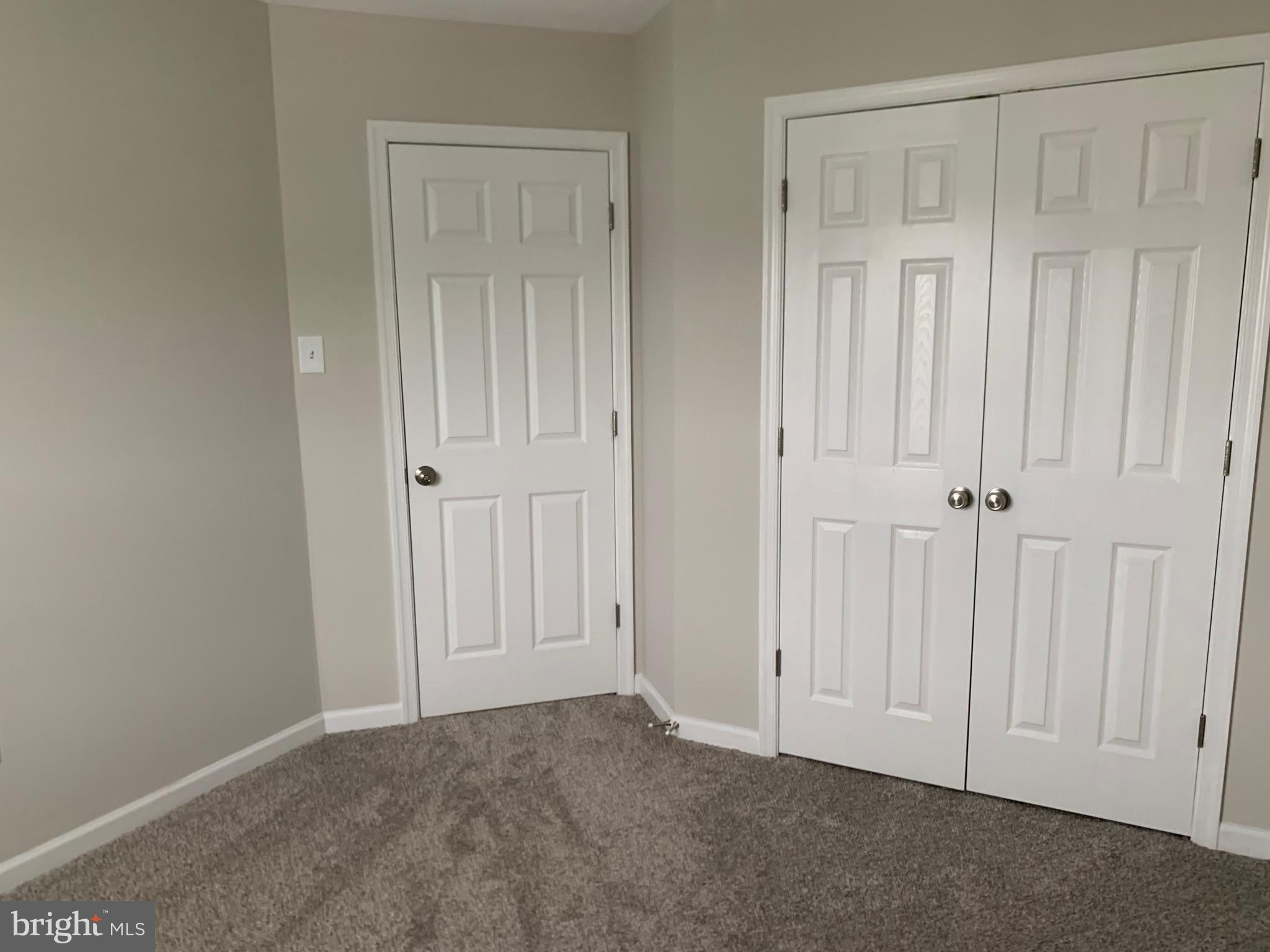 WHISPERING RIDGE - Residential