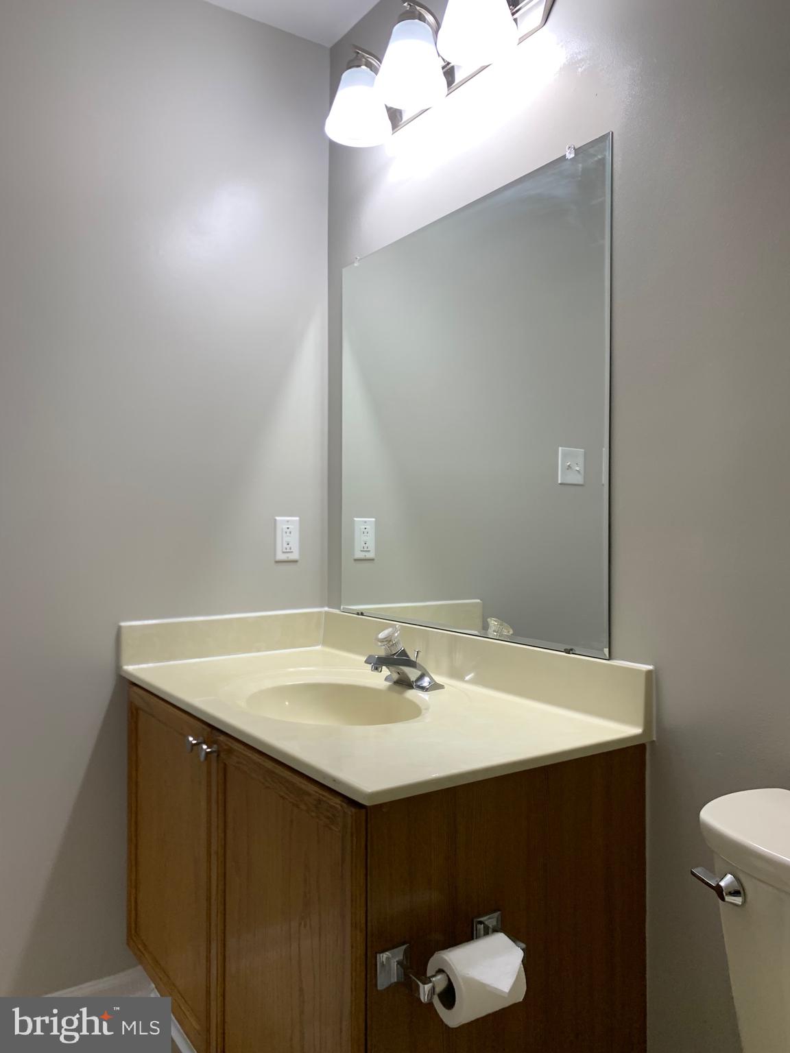 WHISPERING RIDGE - Residential