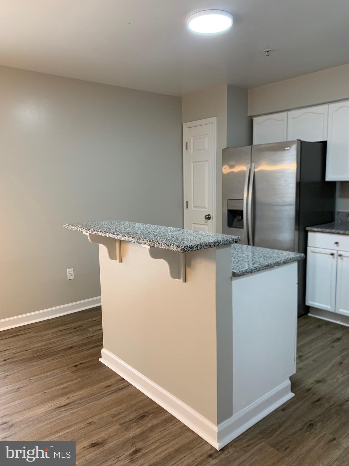 WHISPERING RIDGE - Residential
