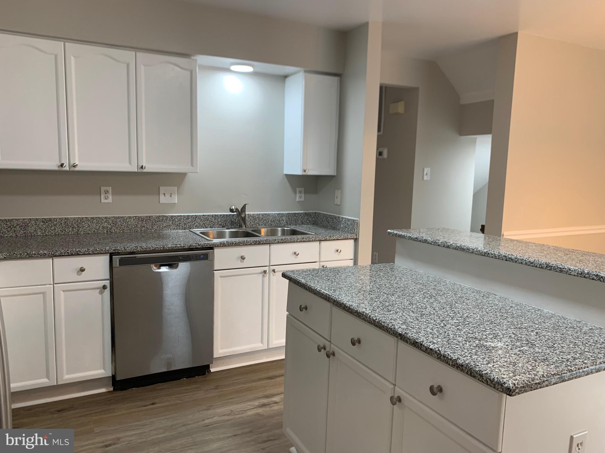 WHISPERING RIDGE - Residential