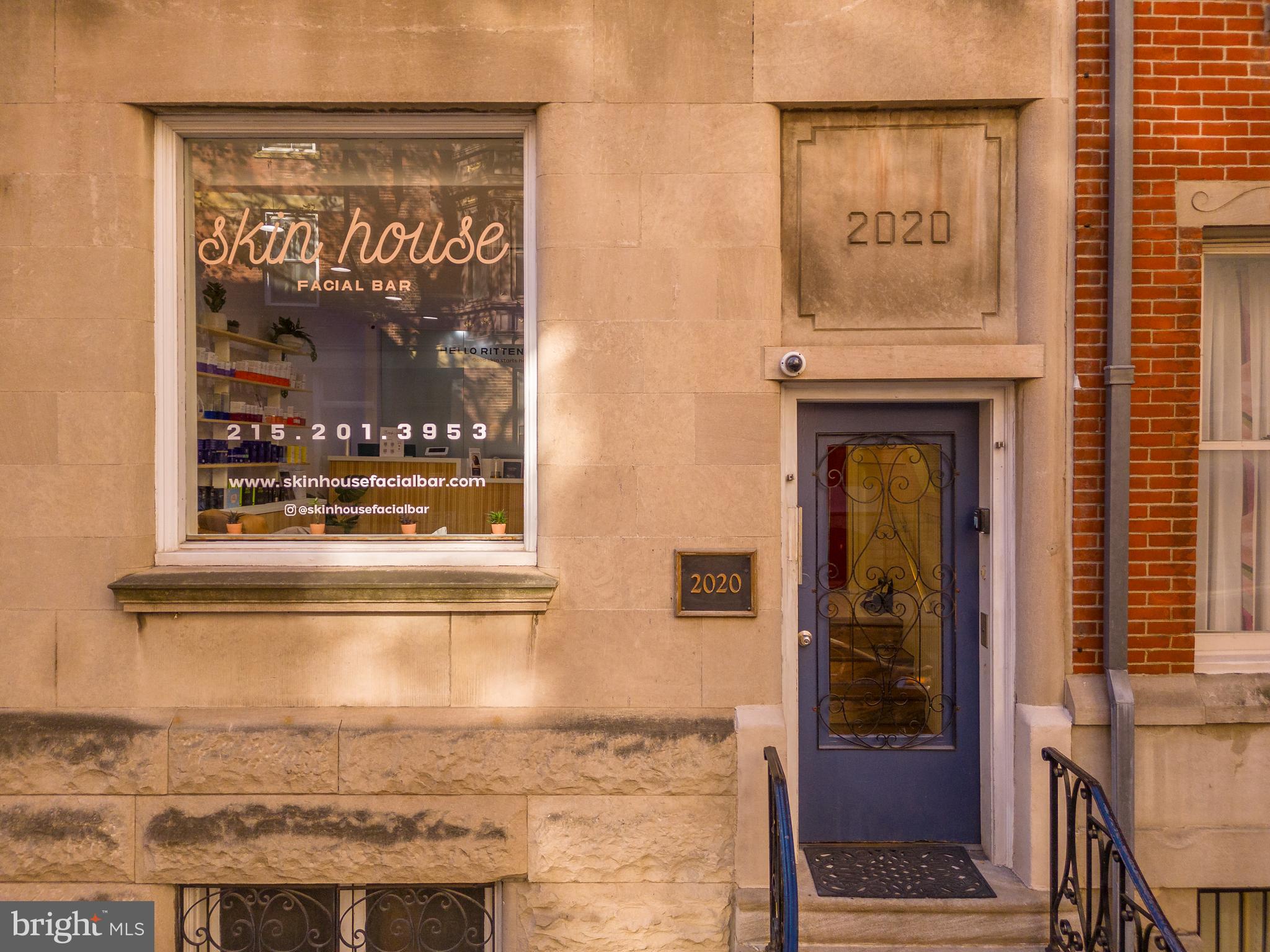 RITTENHOUSE SQUARE - Commercial Sale