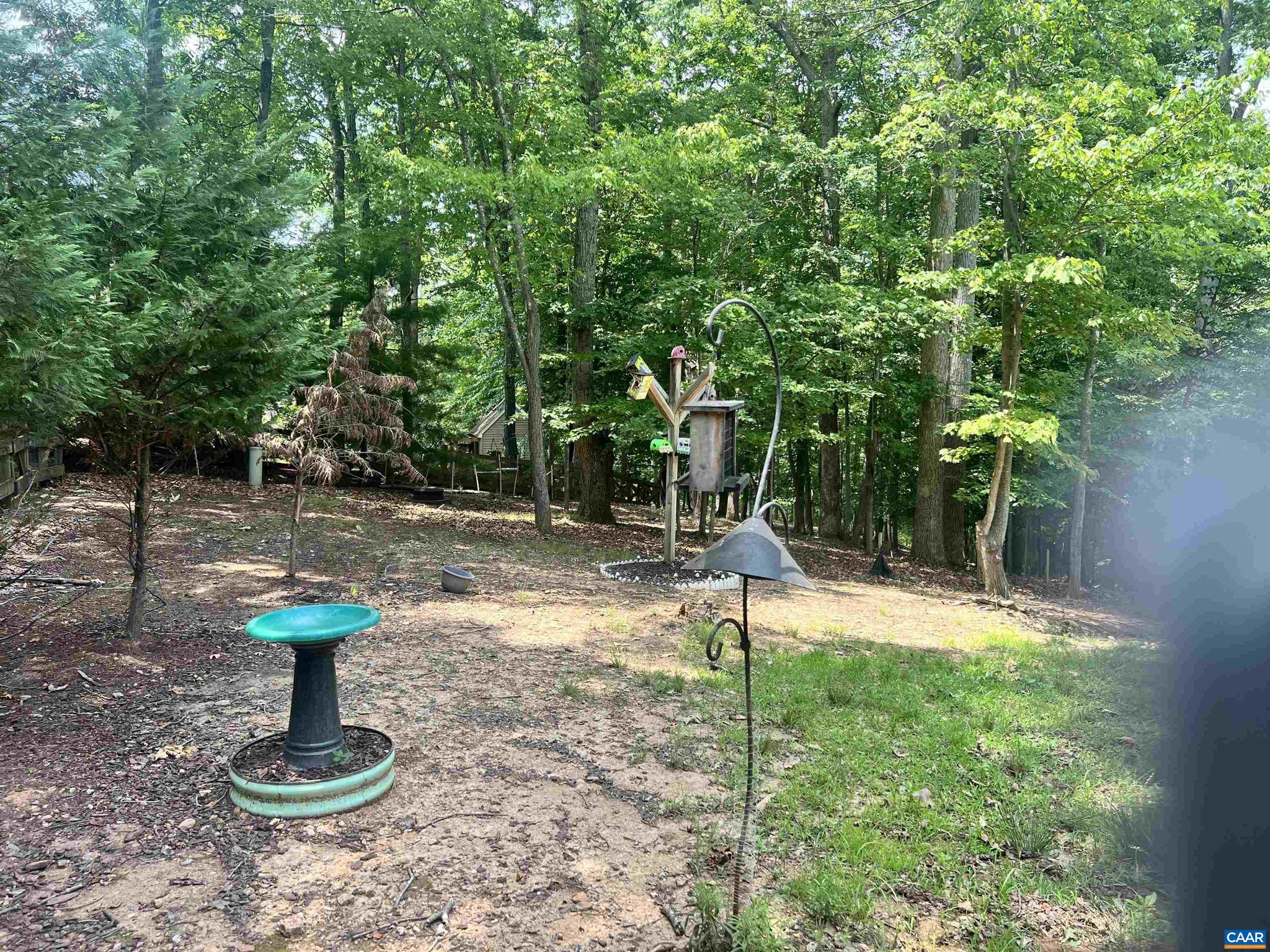 LAKE MONTICELLO - Residential