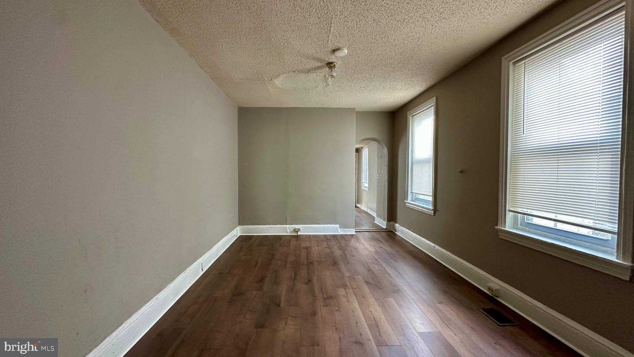 NORRISTOWN - Residential