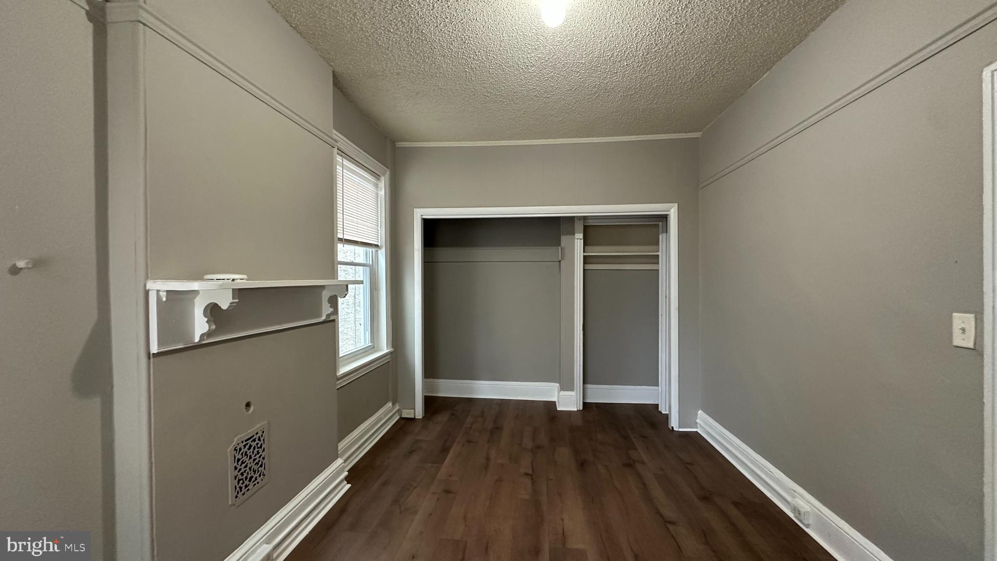 NORRISTOWN - Residential