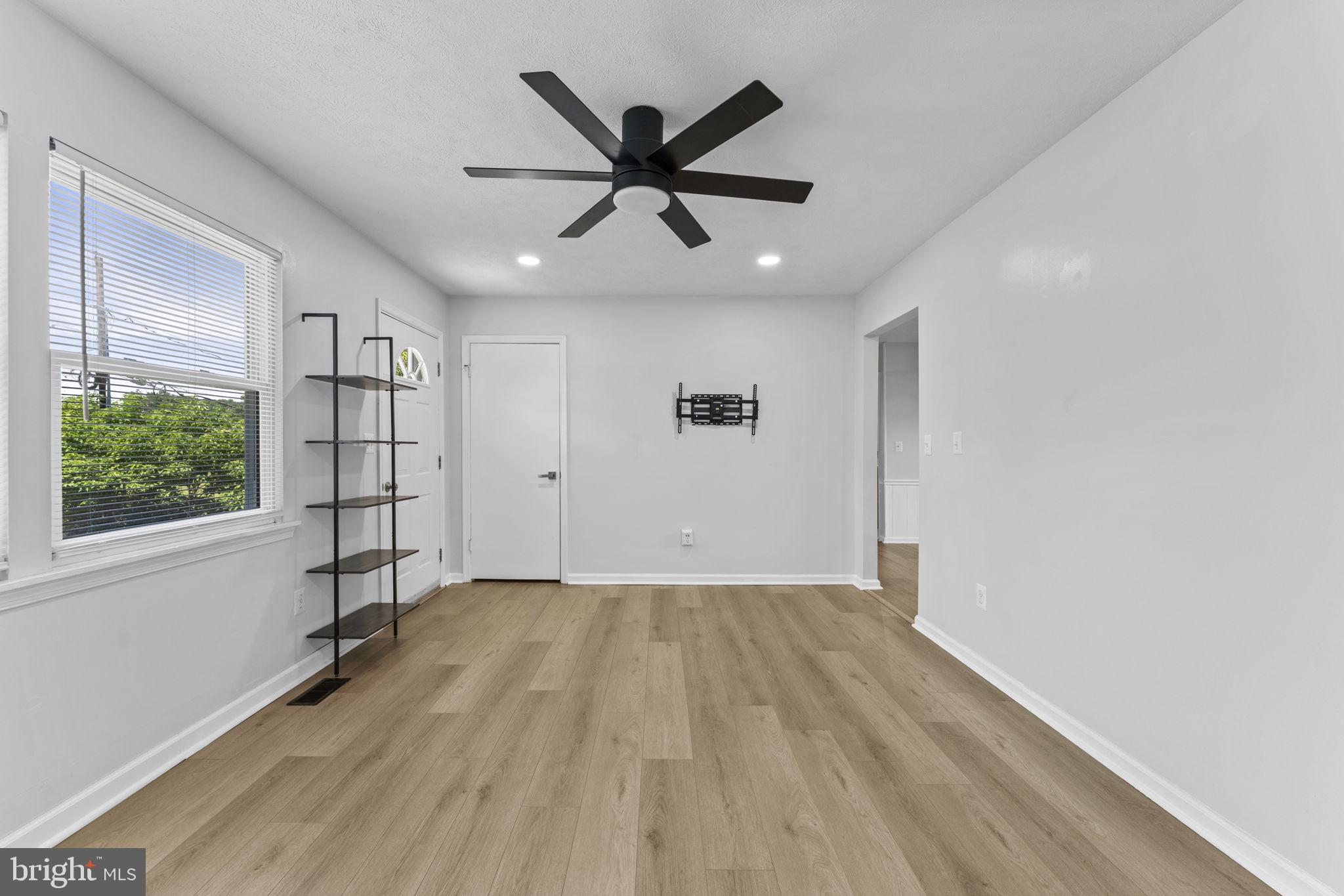 GREENFIELD - Residential