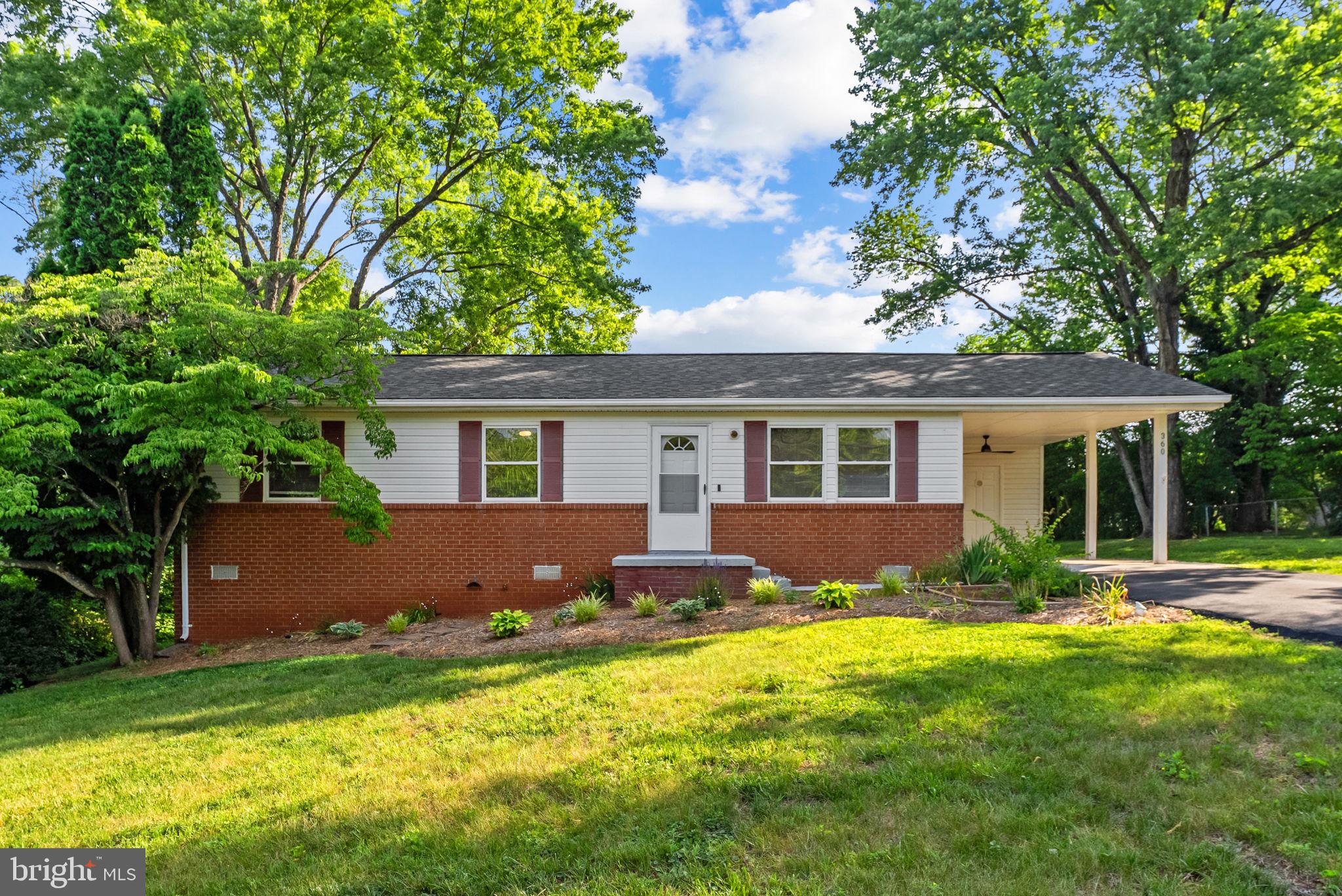 GREENFIELD - Residential