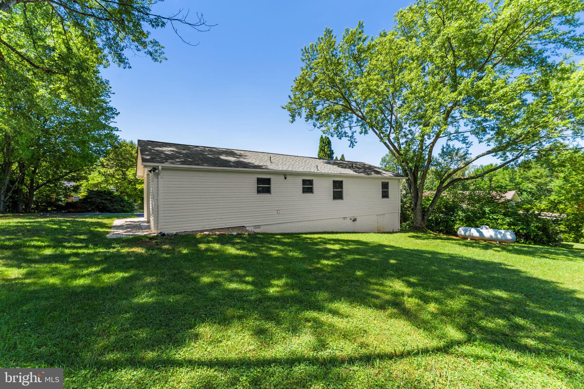 GREENFIELD - Residential