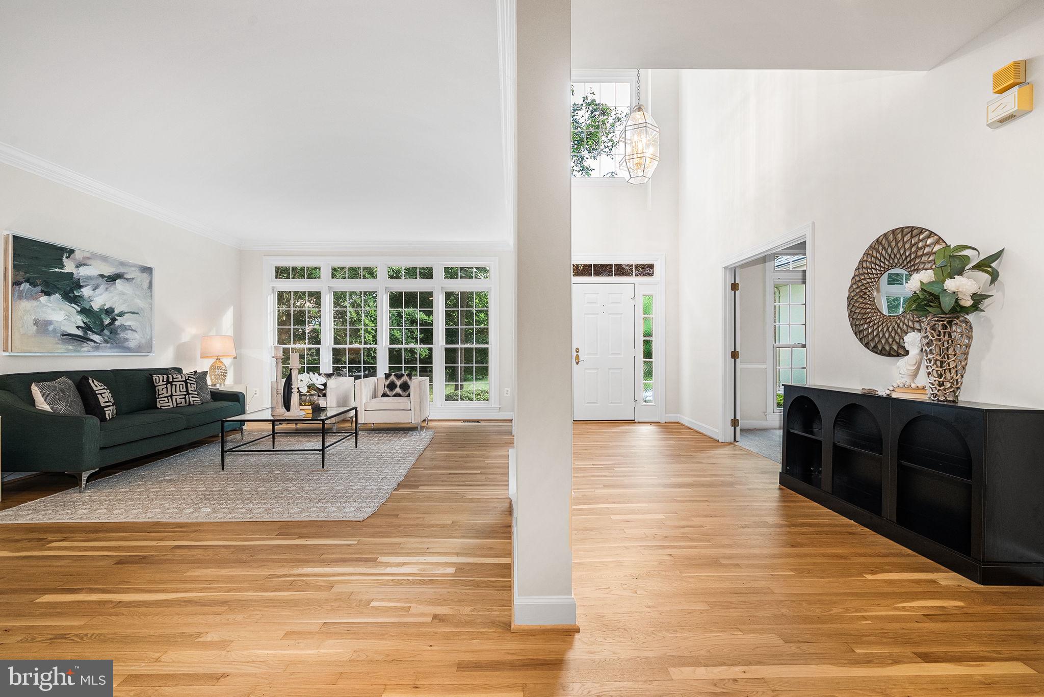 EDGEWATER - Residential