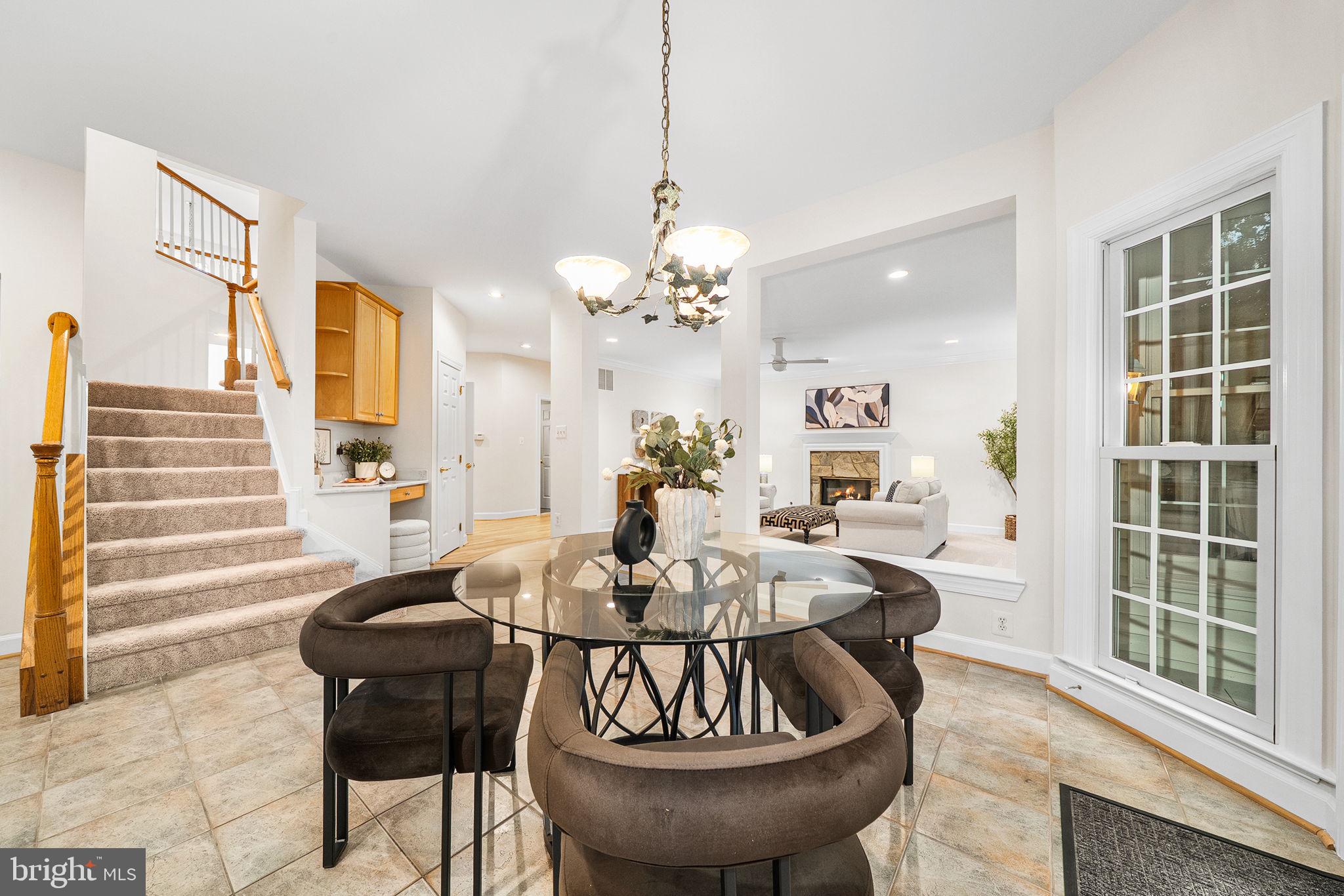 EDGEWATER - Residential